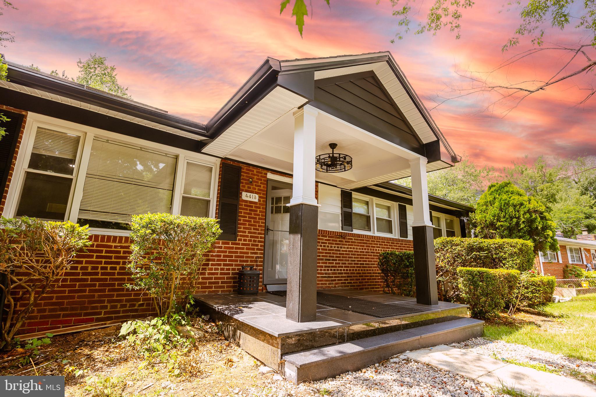 LAKEVIEW - Residential
