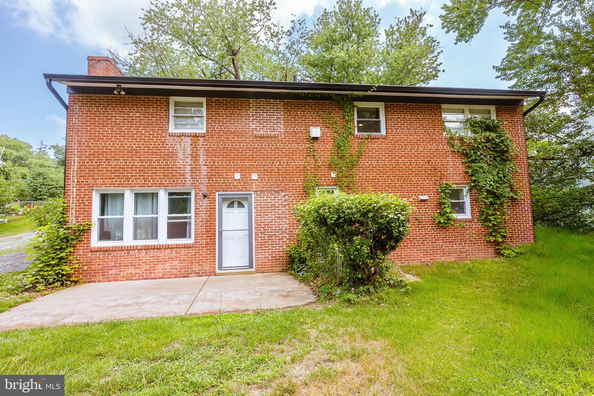 LAKEVIEW - Residential