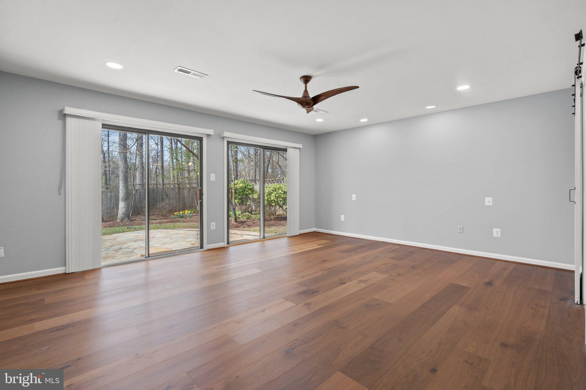 OWENS WOOD - Residential