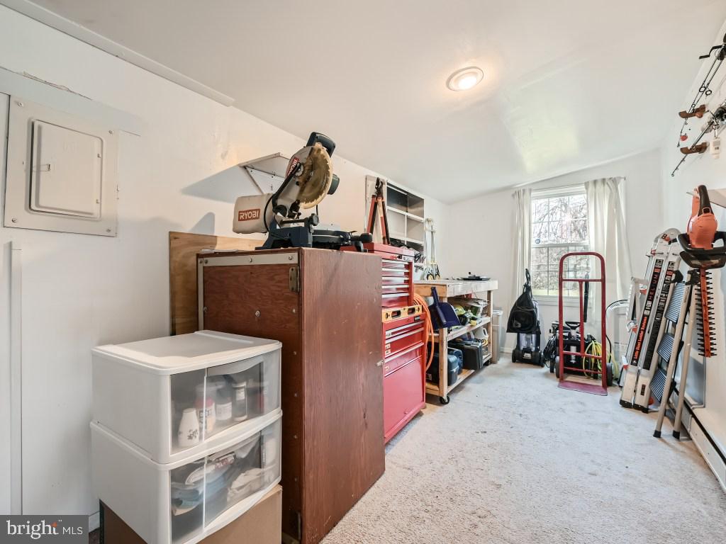 ESSEX - Residential