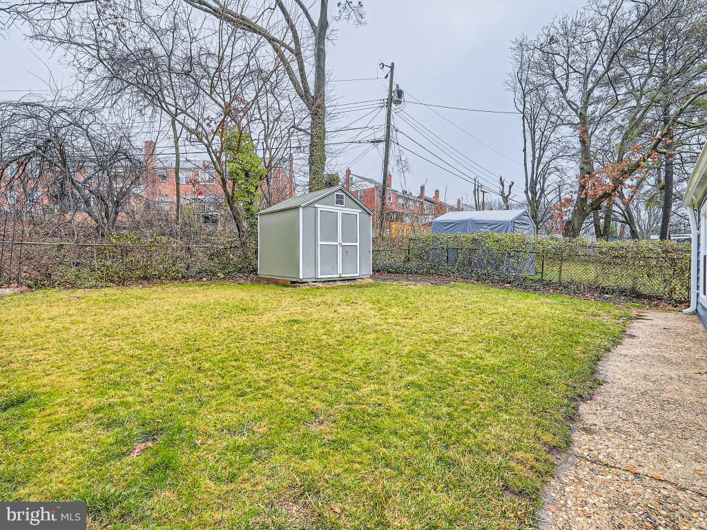 ESSEX - Residential
