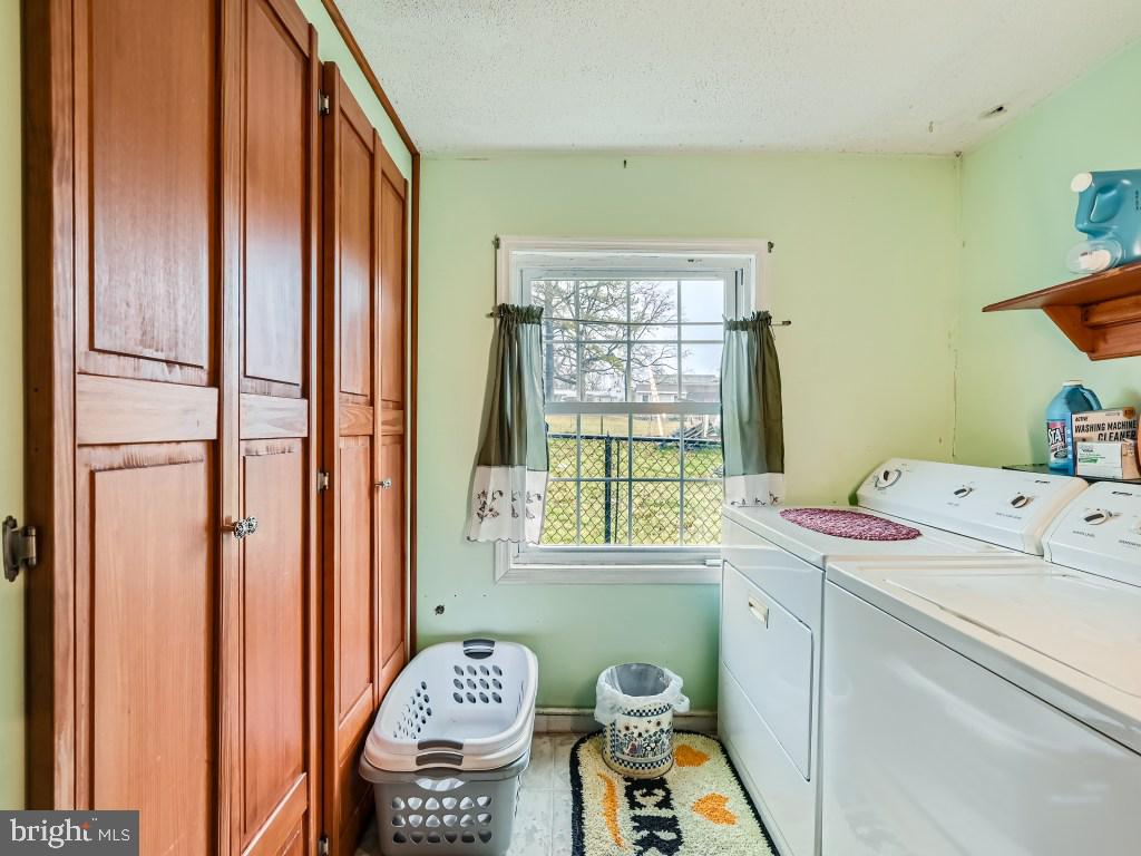 ESSEX - Residential