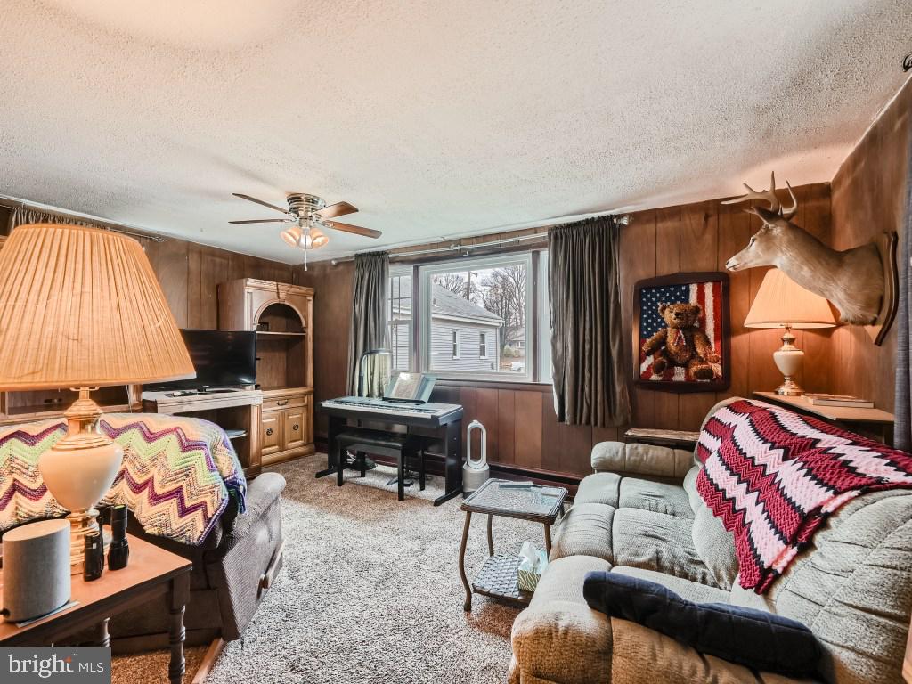 ESSEX - Residential