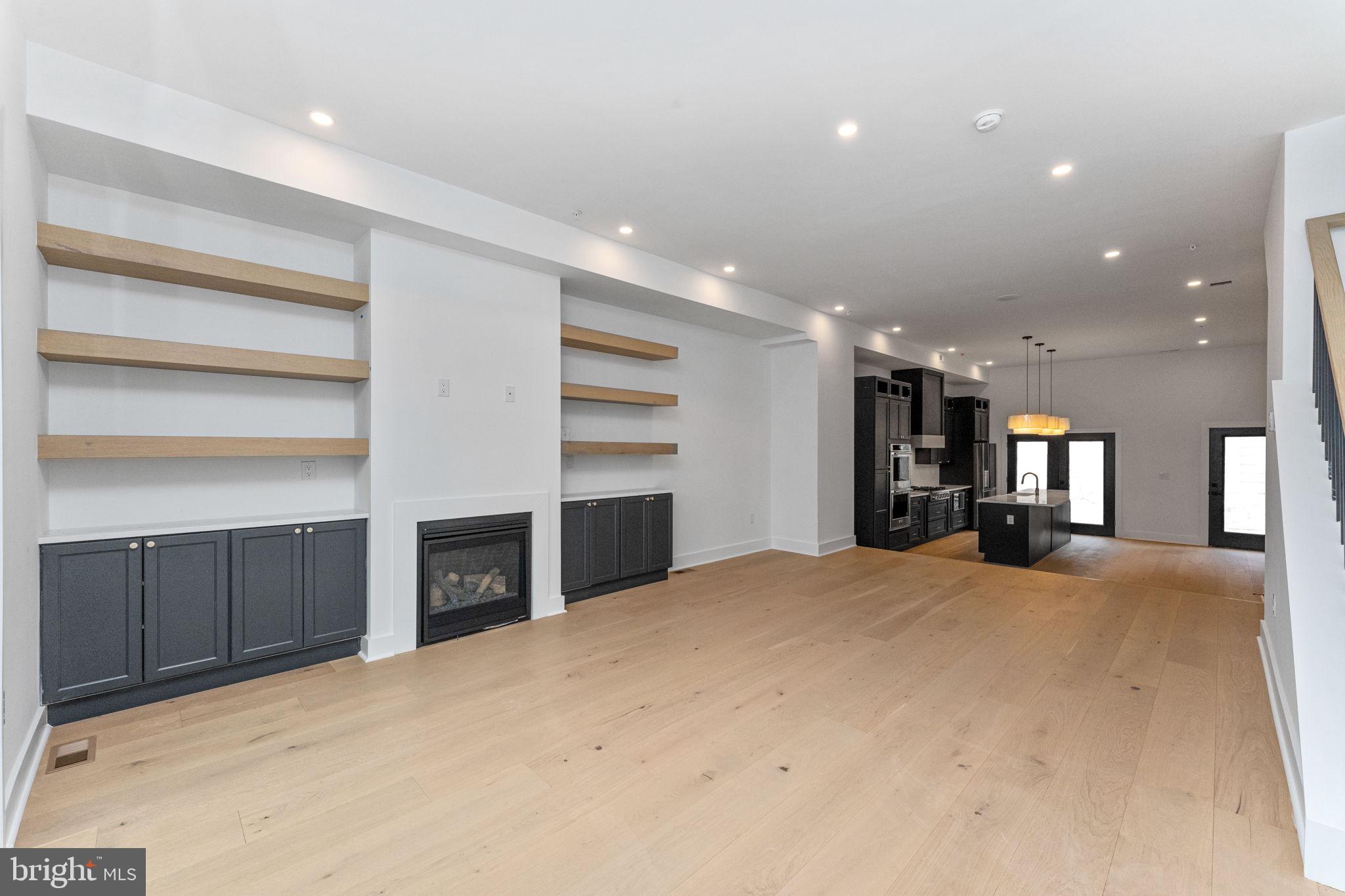 MANAYUNK - Residential