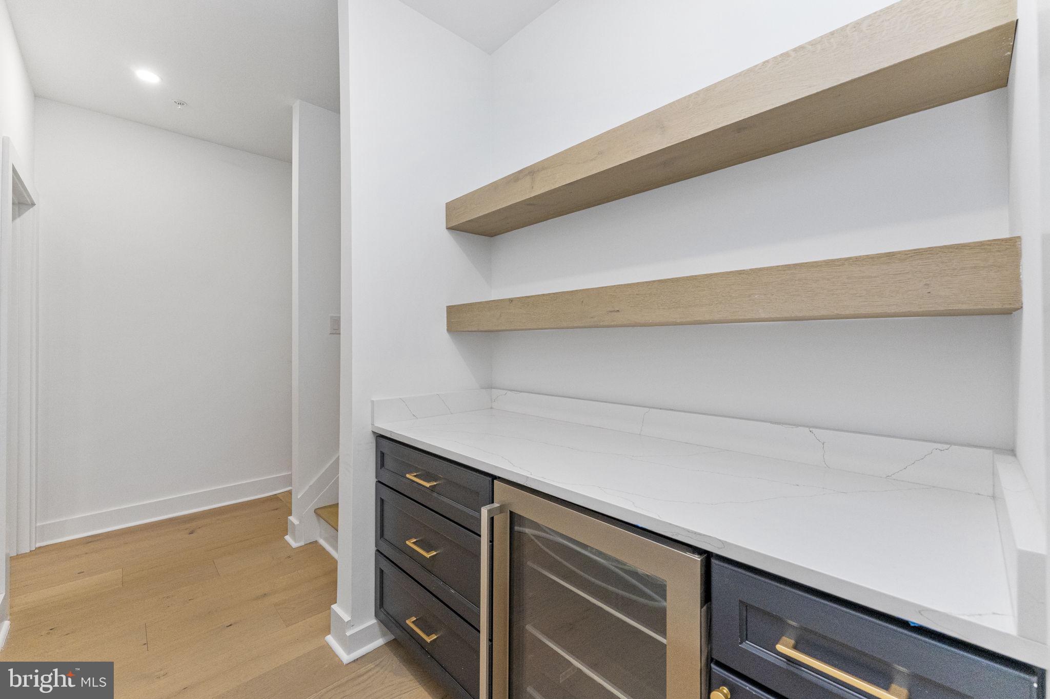 MANAYUNK - Residential