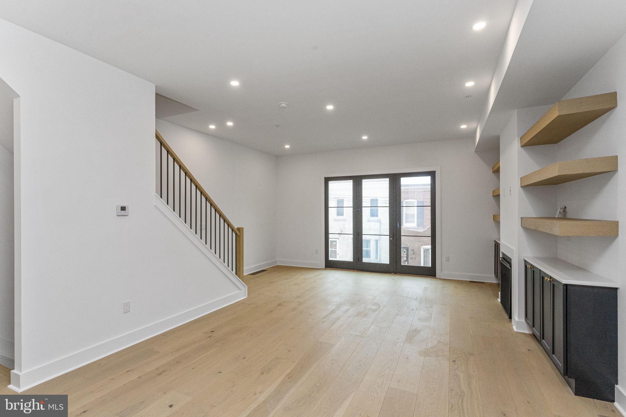 MANAYUNK - Residential