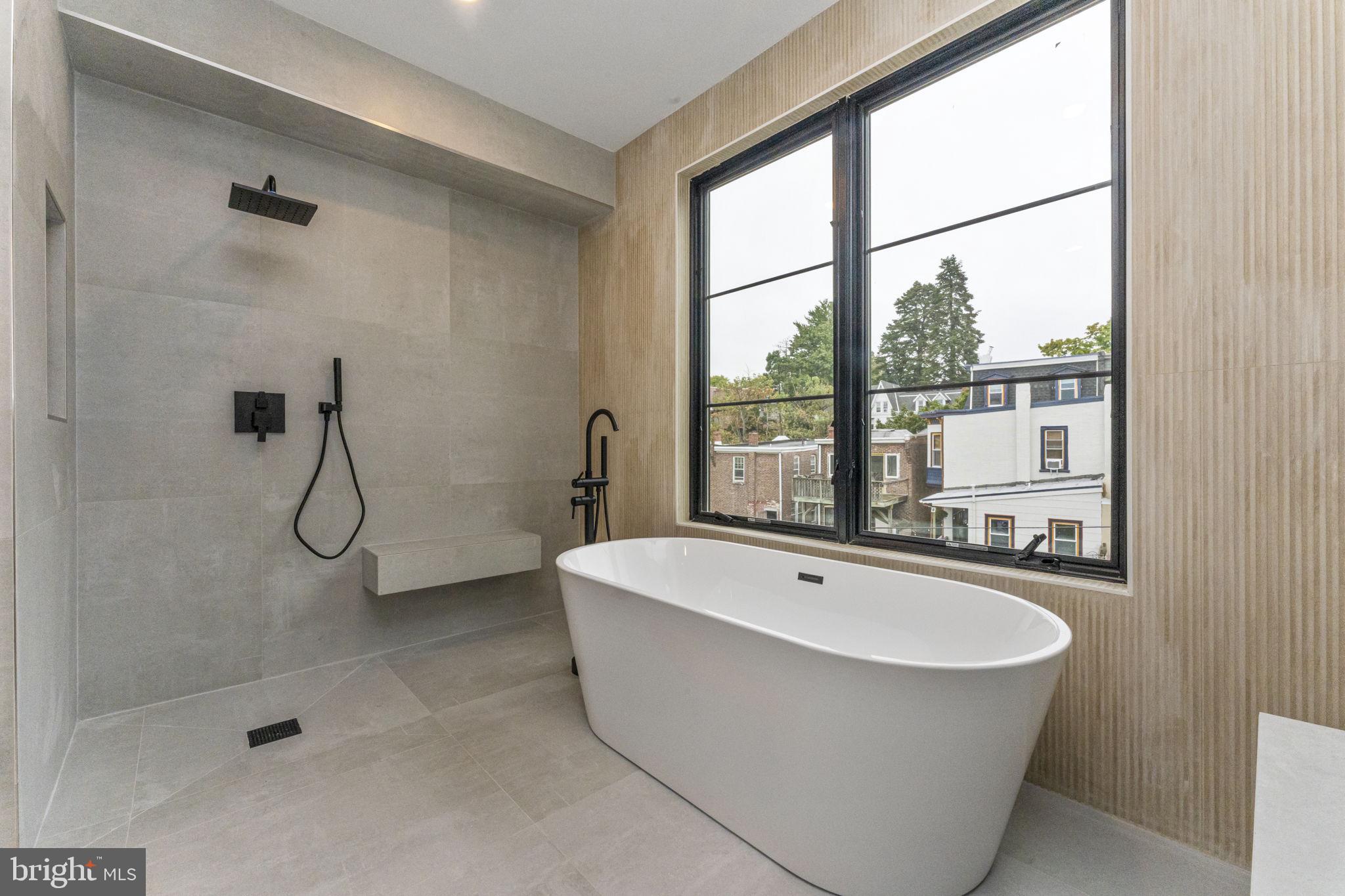 MANAYUNK - Residential