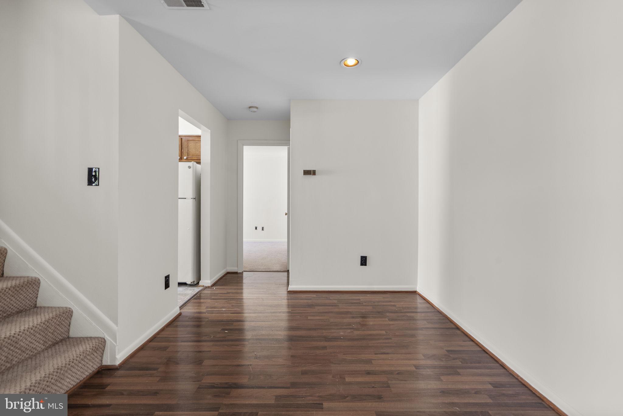 HOMELAND VILLAGE - Residential