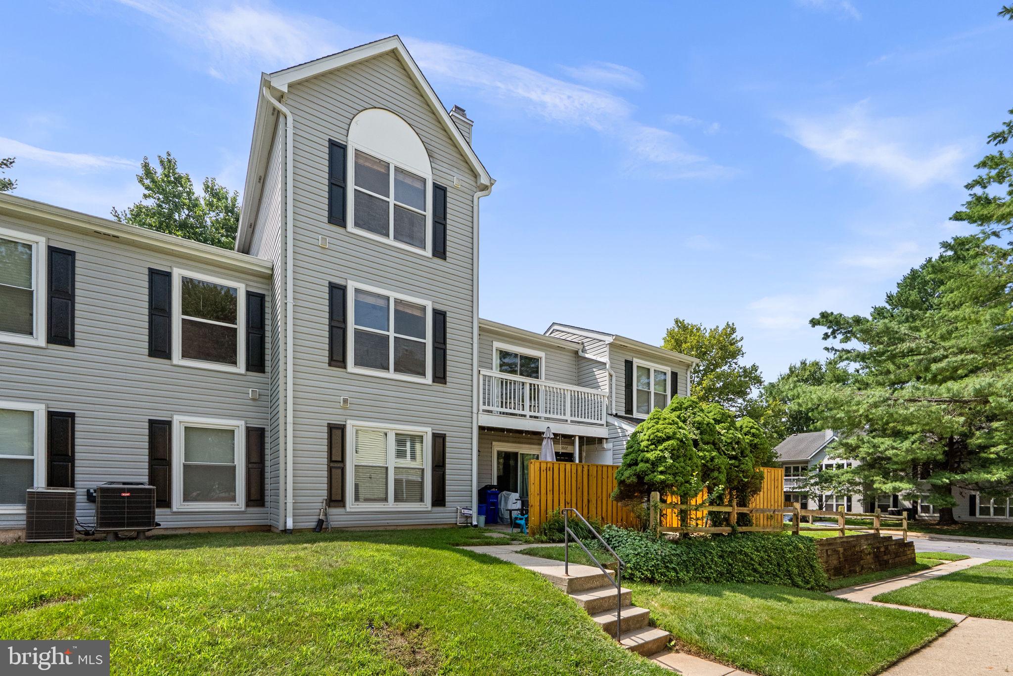 HOMELAND VILLAGE - Residential