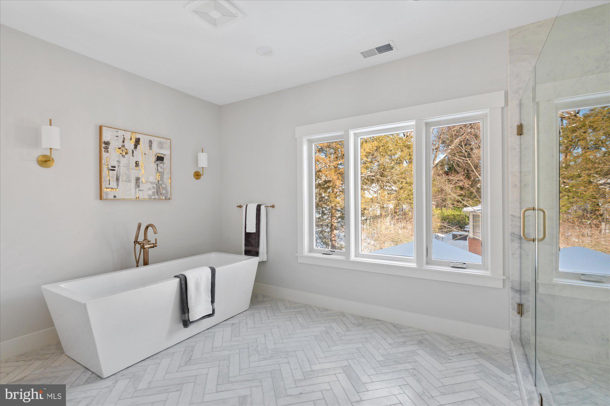 KENT GARDENS - Residential