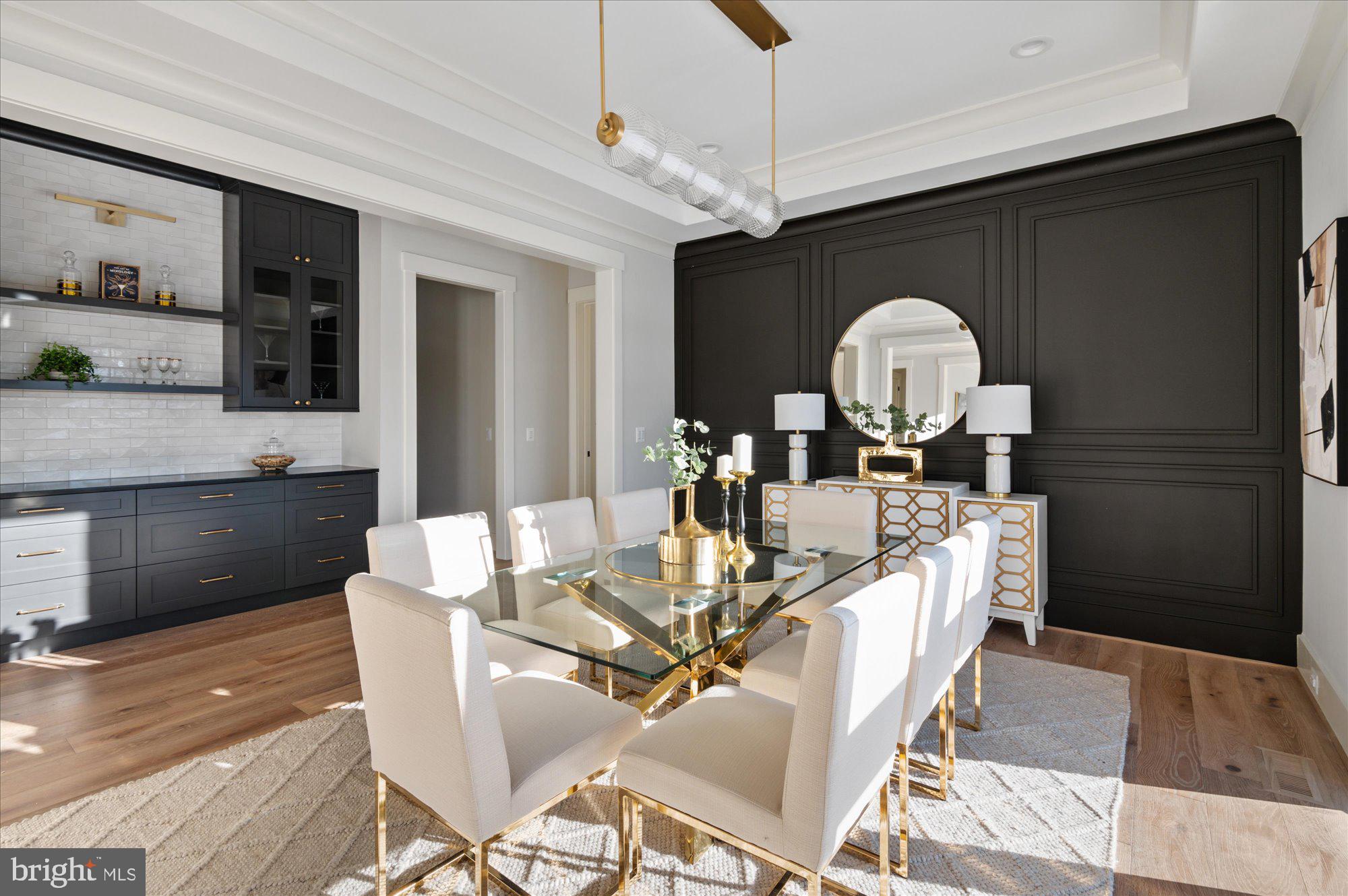 KENT GARDENS - Residential