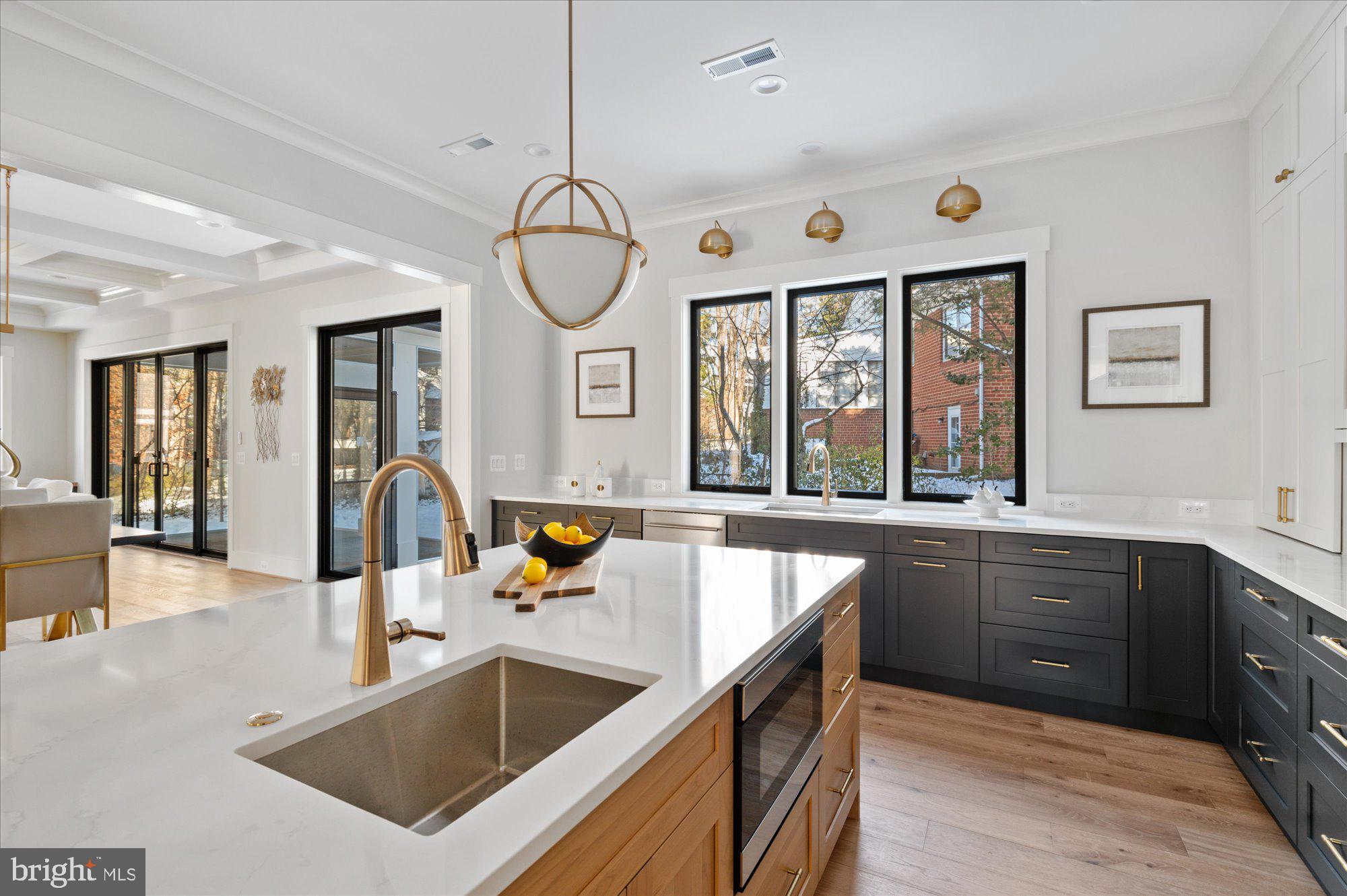 KENT GARDENS - Residential