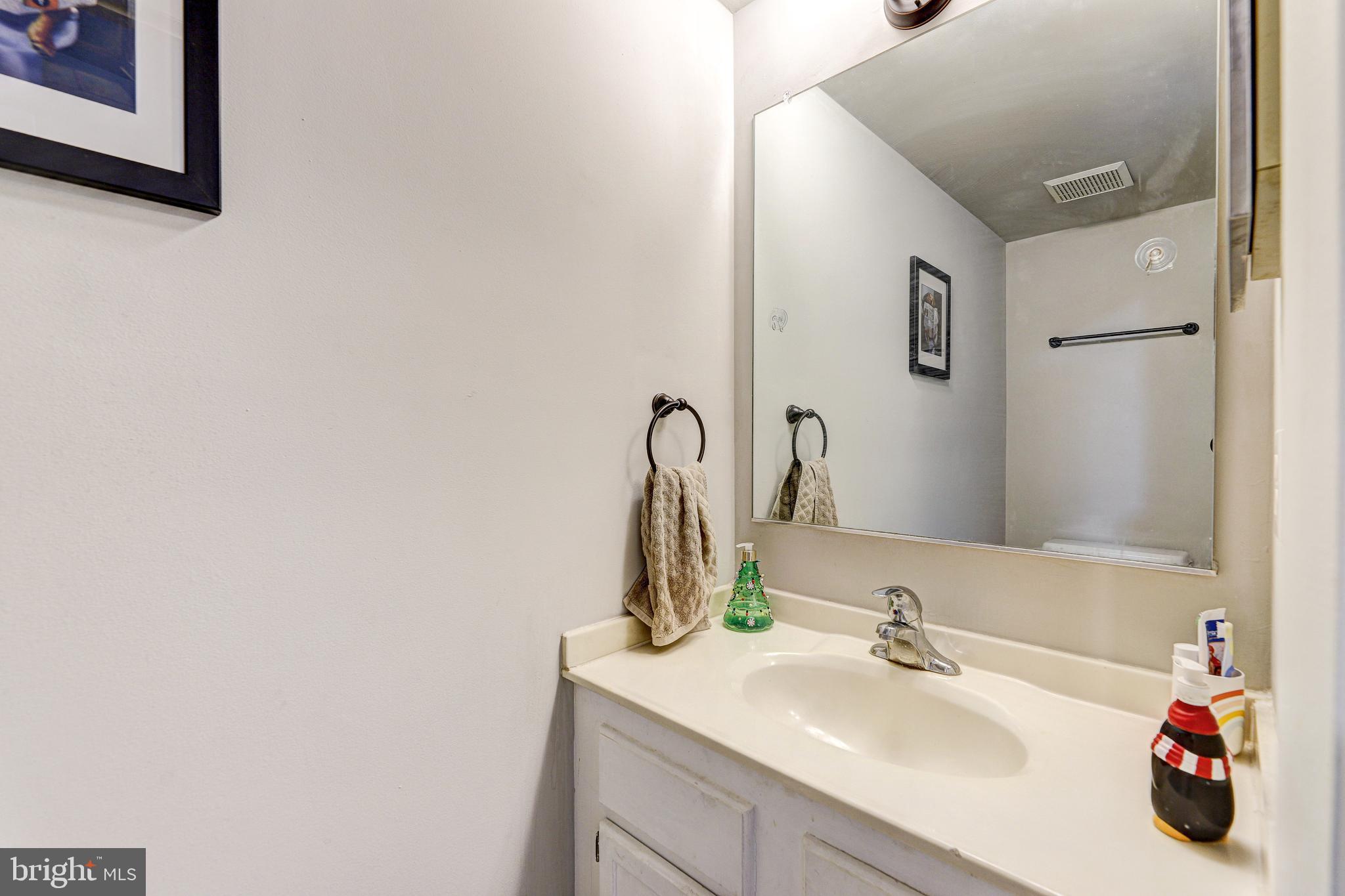 BROADFIELD AT WILTON FARM - Residential