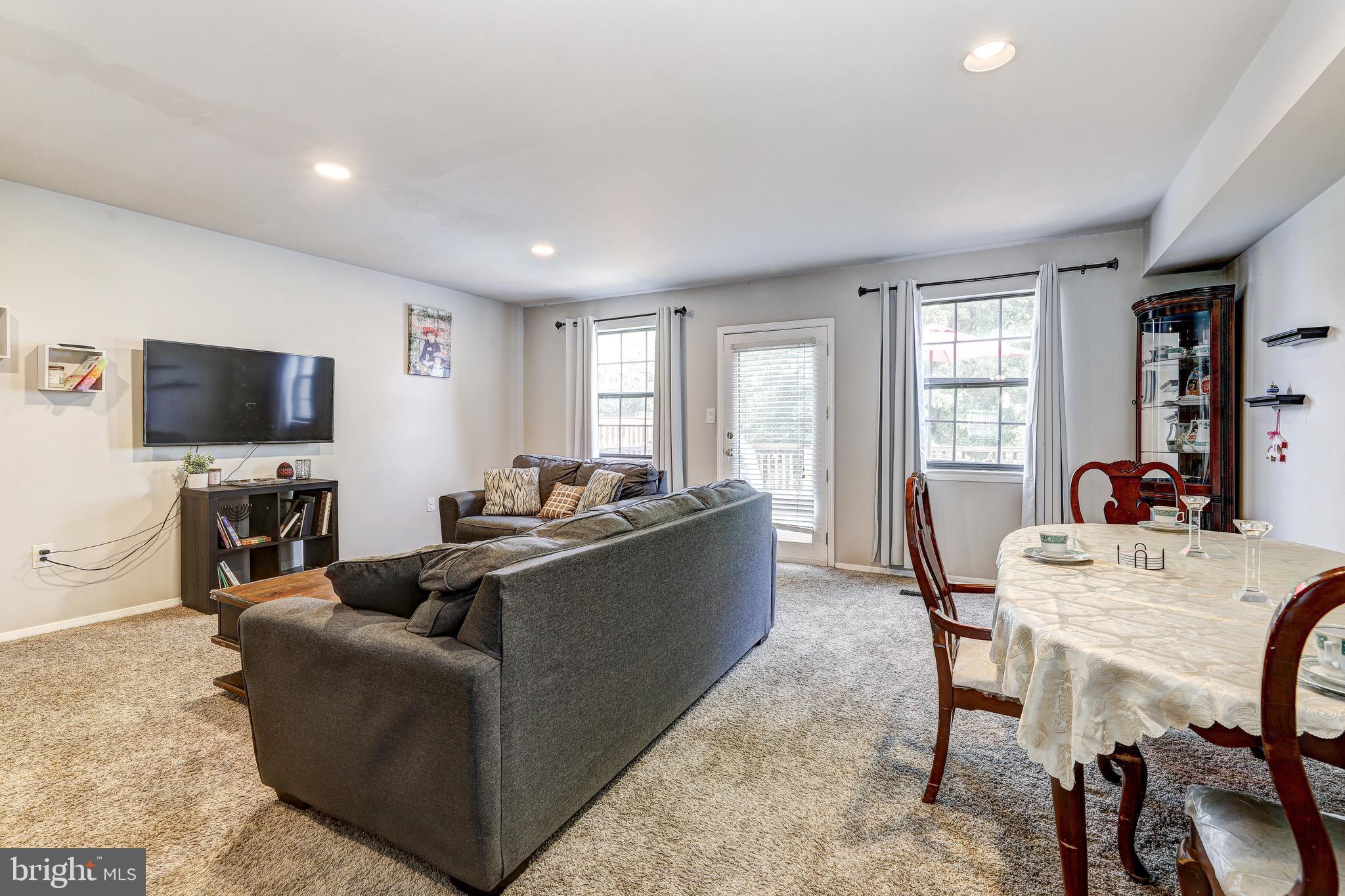 BROADFIELD AT WILTON FARM - Residential