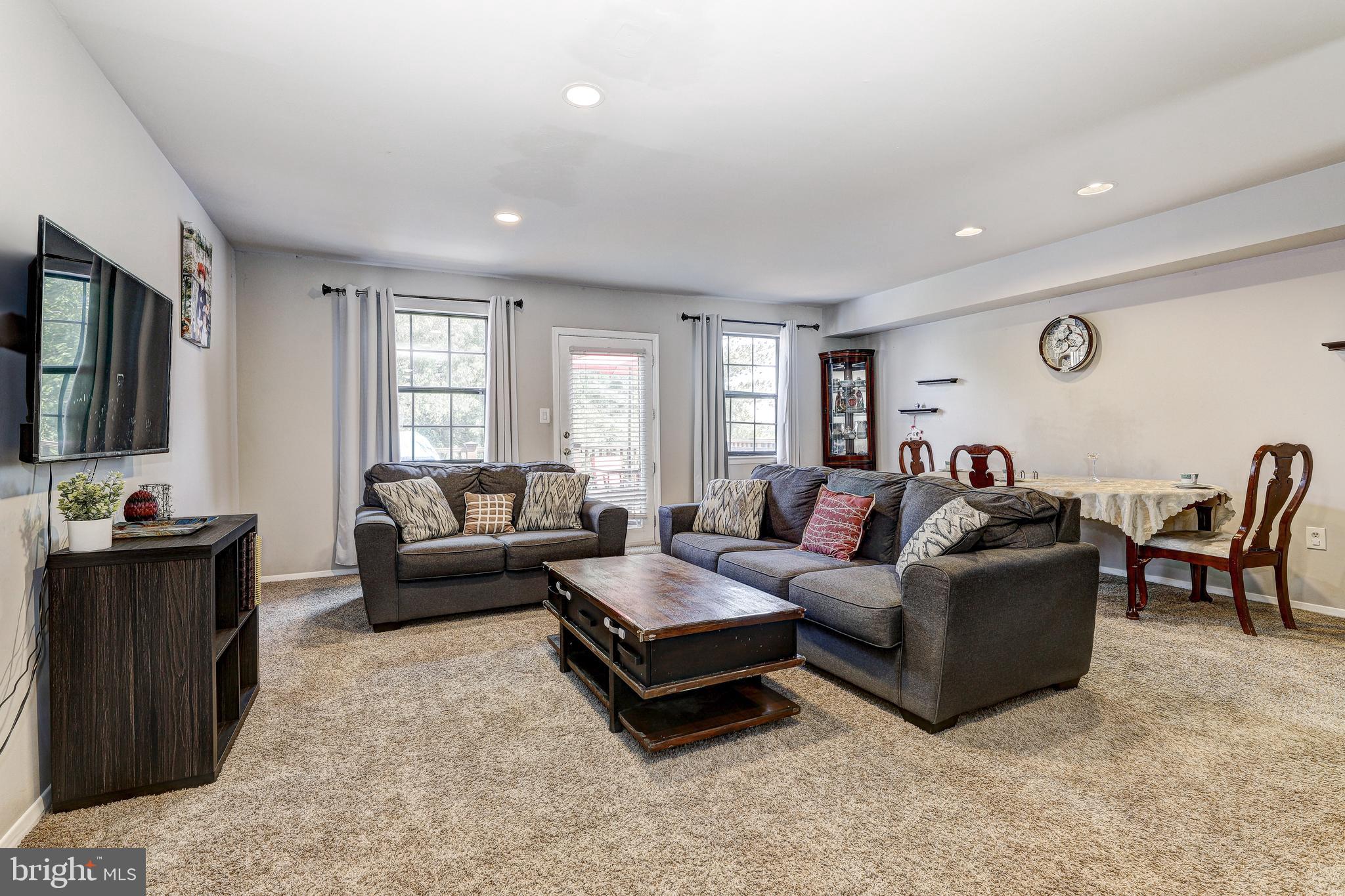 BROADFIELD AT WILTON FARM - Residential