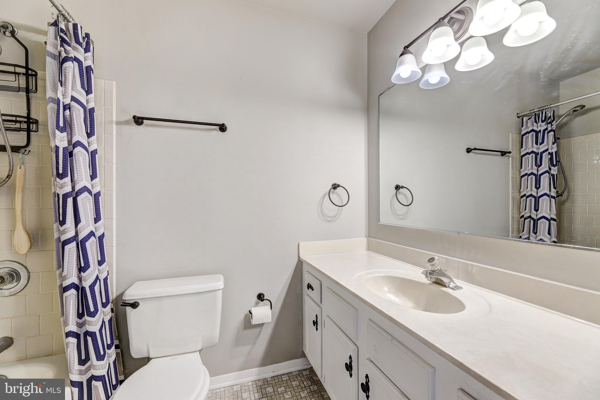 BROADFIELD AT WILTON FARM - Residential