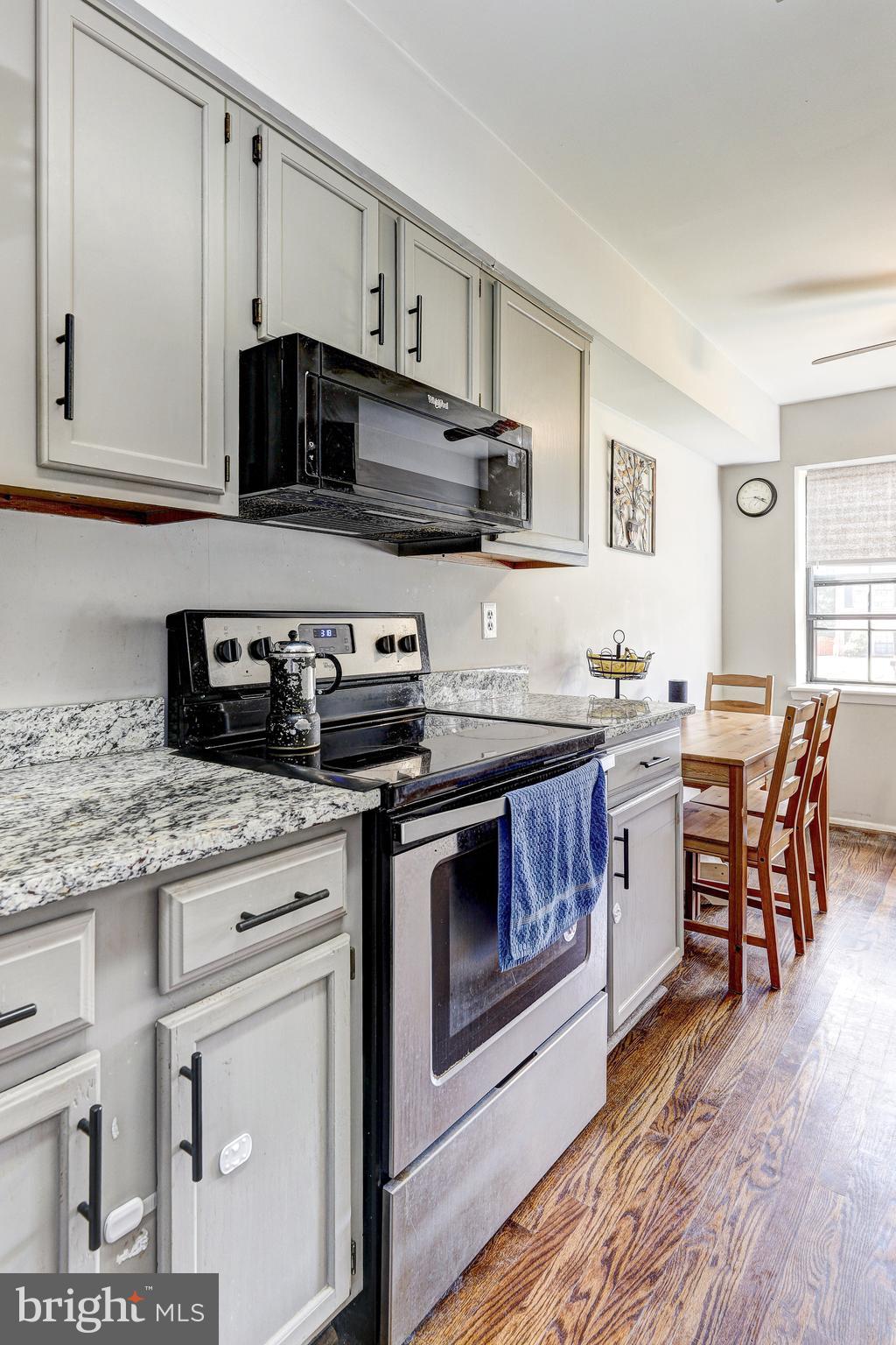 BROADFIELD AT WILTON FARM - Residential