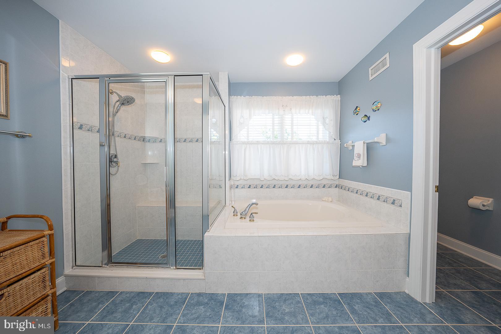 SUGARTOWN RIDGE - Residential