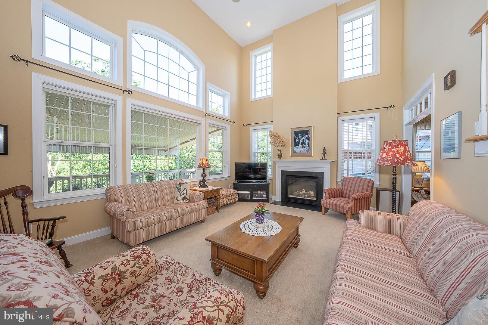 SUGARTOWN RIDGE - Residential