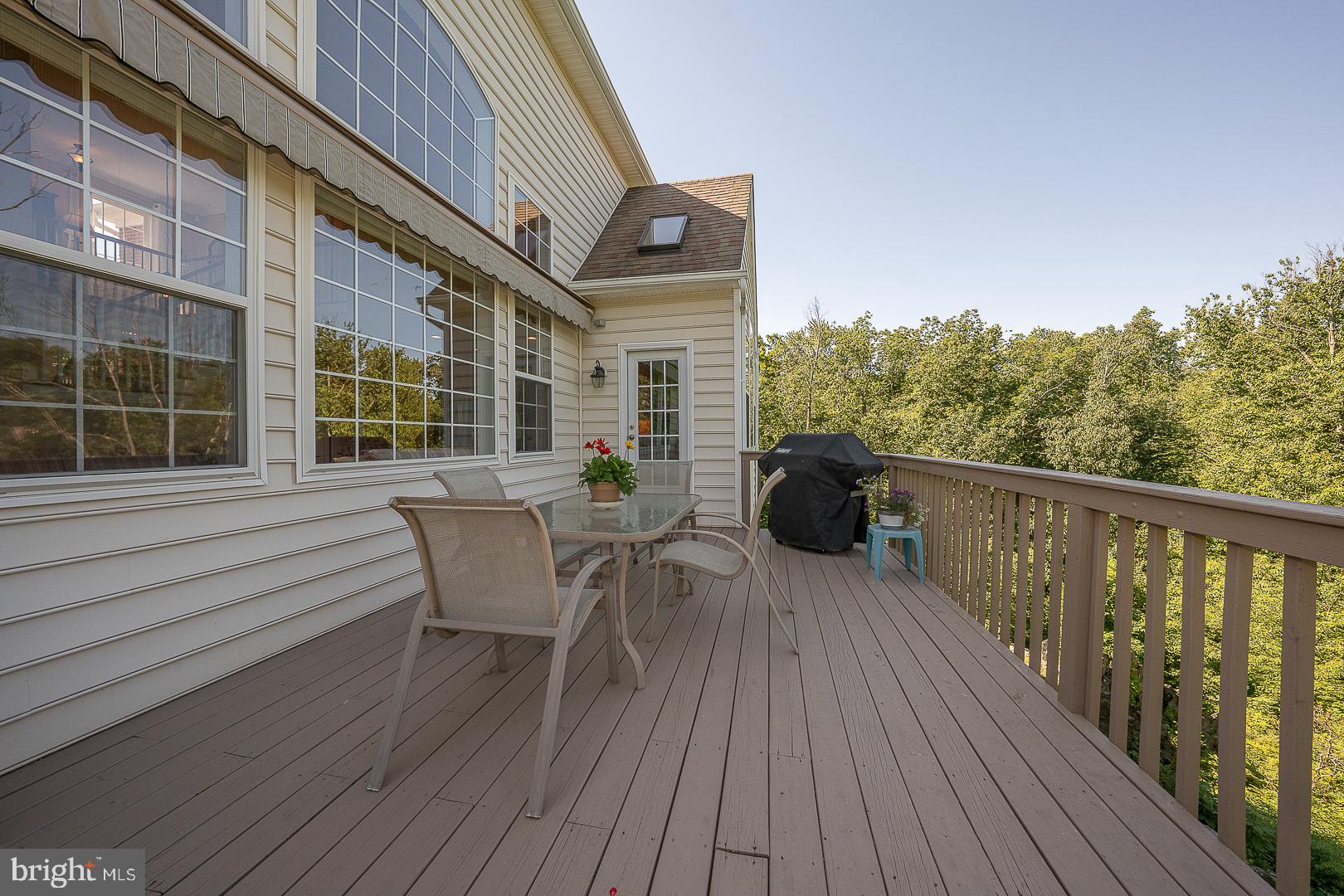 SUGARTOWN RIDGE - Residential