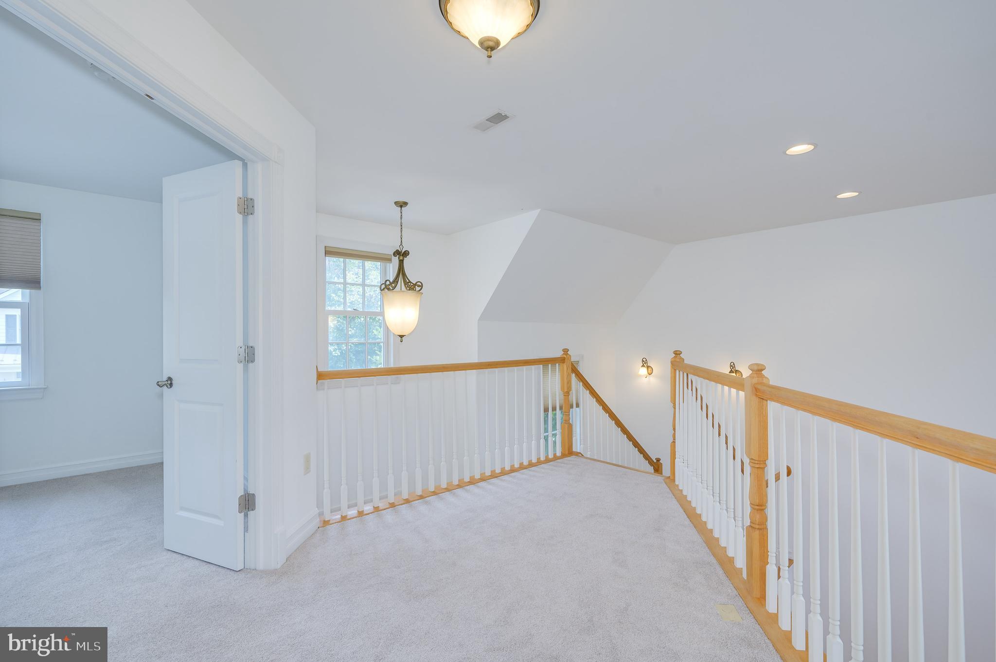 CORTLAND VILLAS - Residential