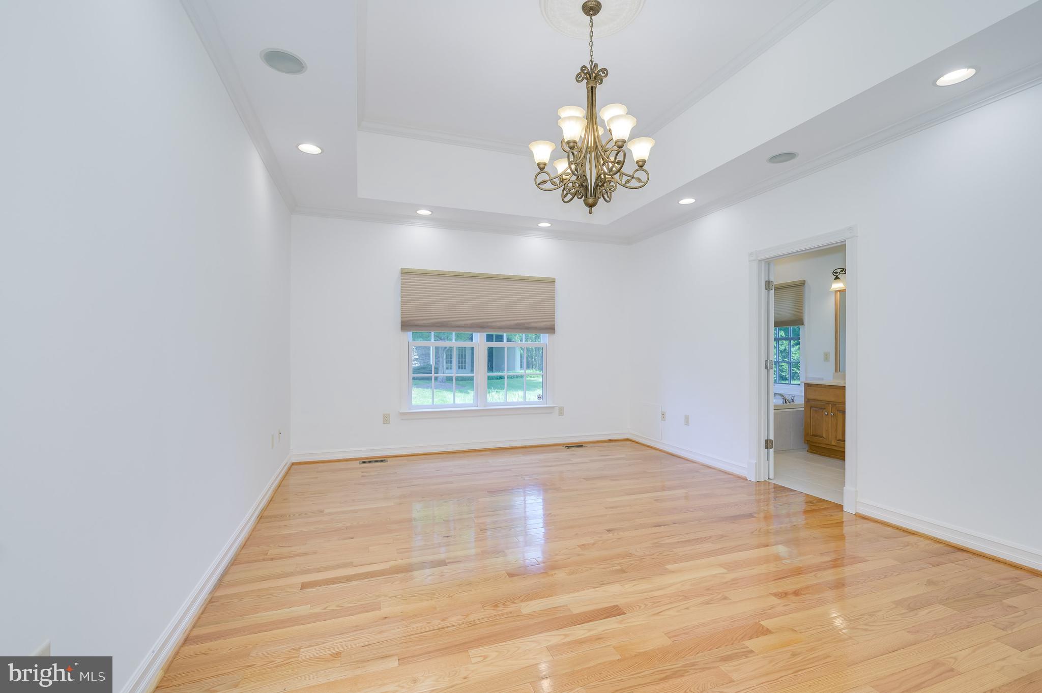CORTLAND VILLAS - Residential