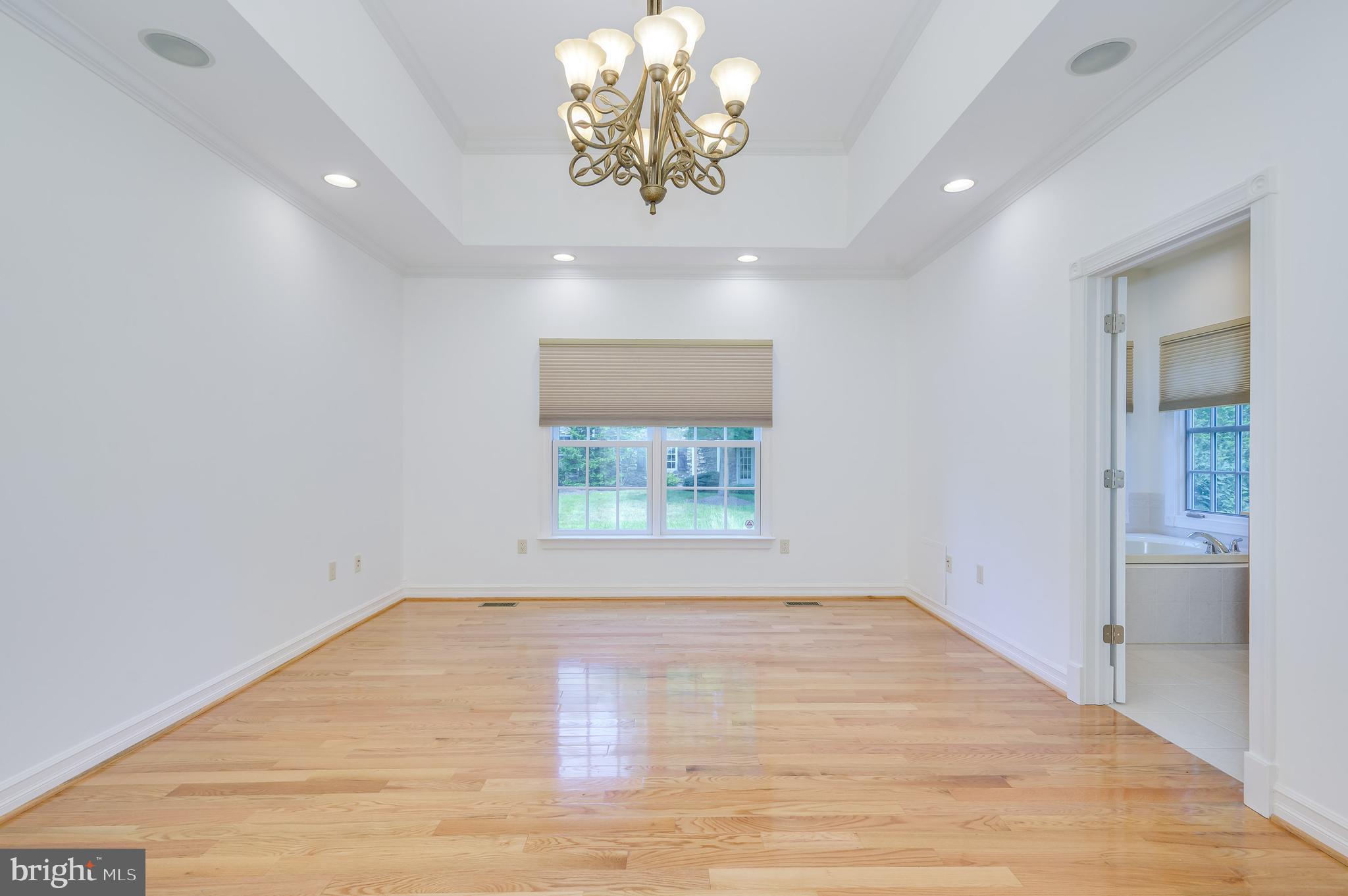 CORTLAND VILLAS - Residential