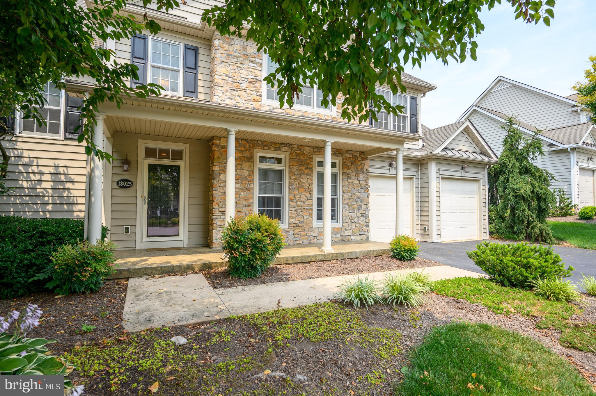 CORTLAND VILLAS - Residential