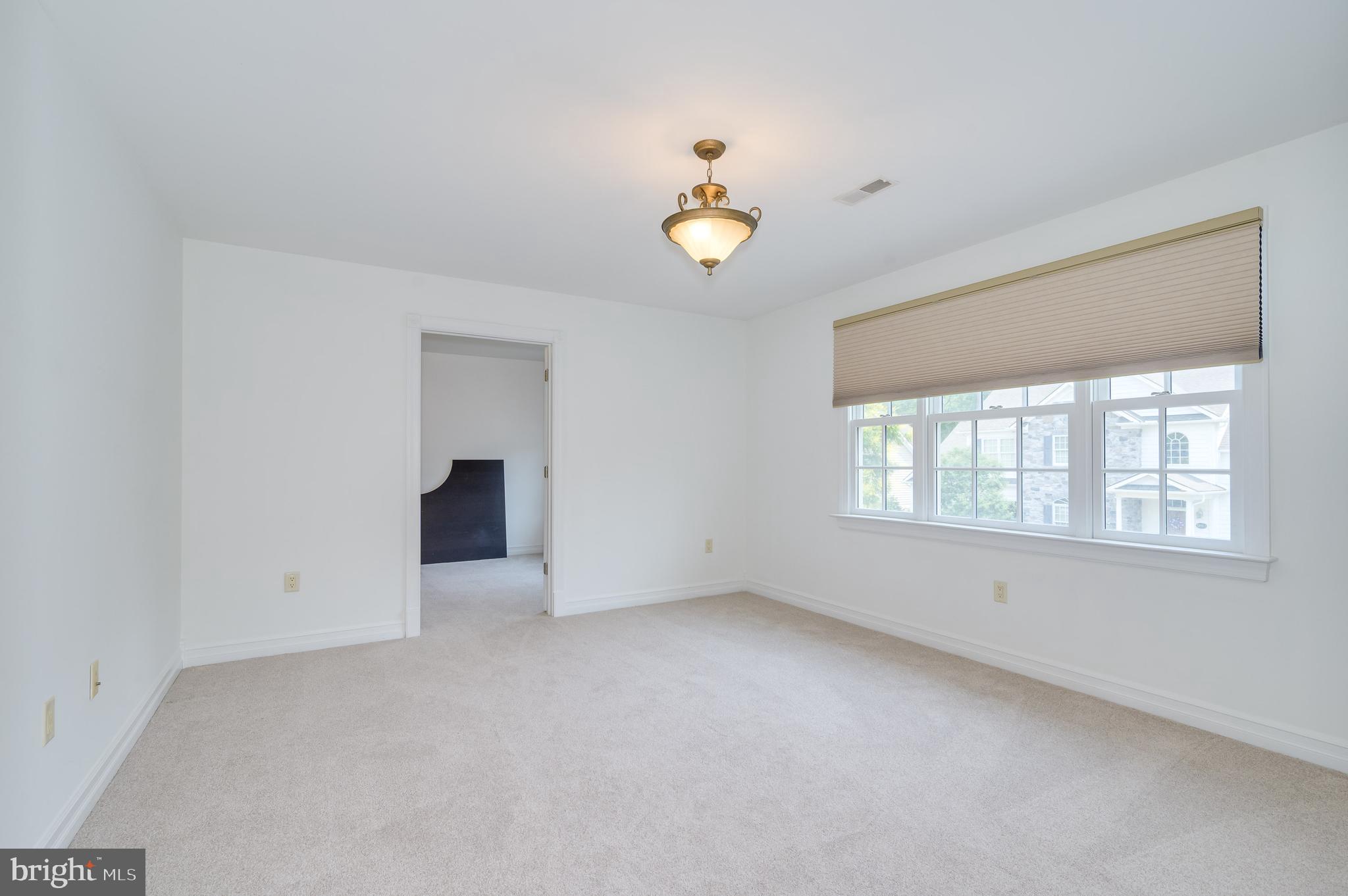 CORTLAND VILLAS - Residential