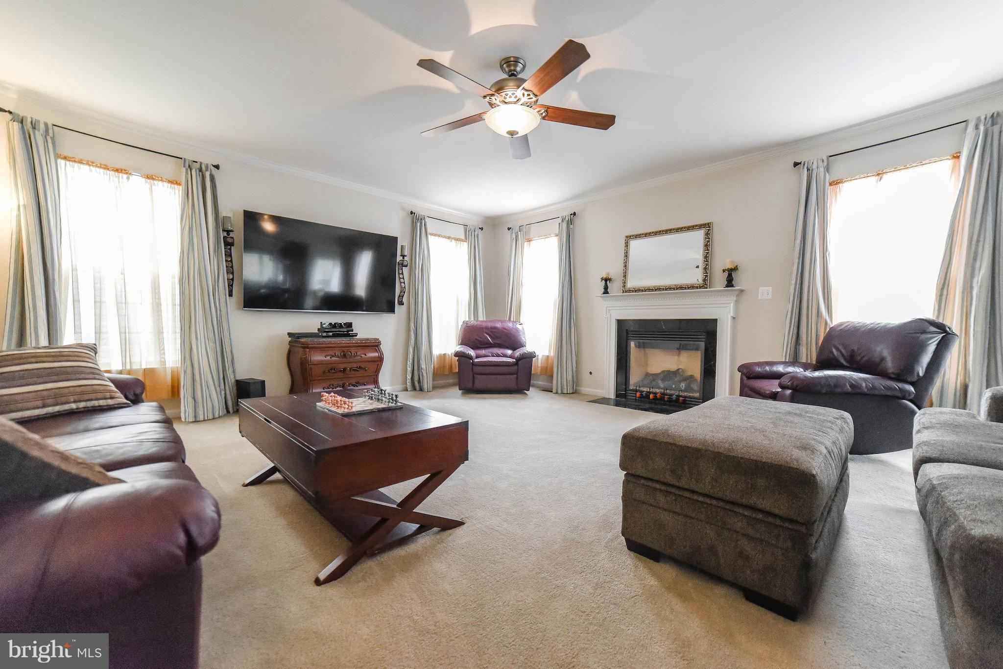 DAHLIA PARK OF WILDEWOOD - Residential