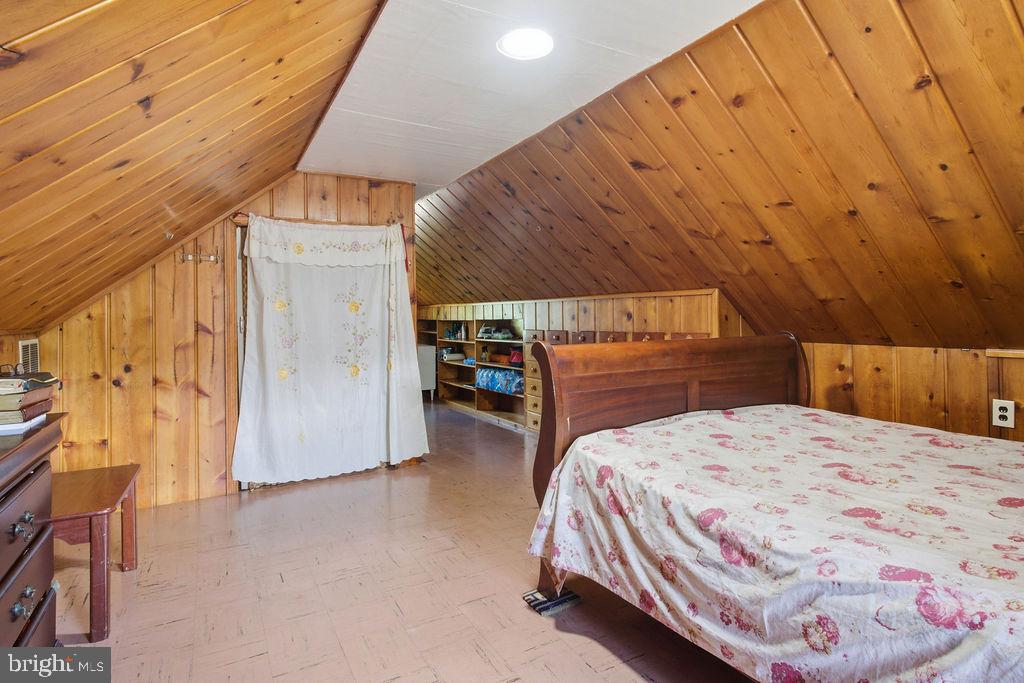 CLEARWOOD - Residential