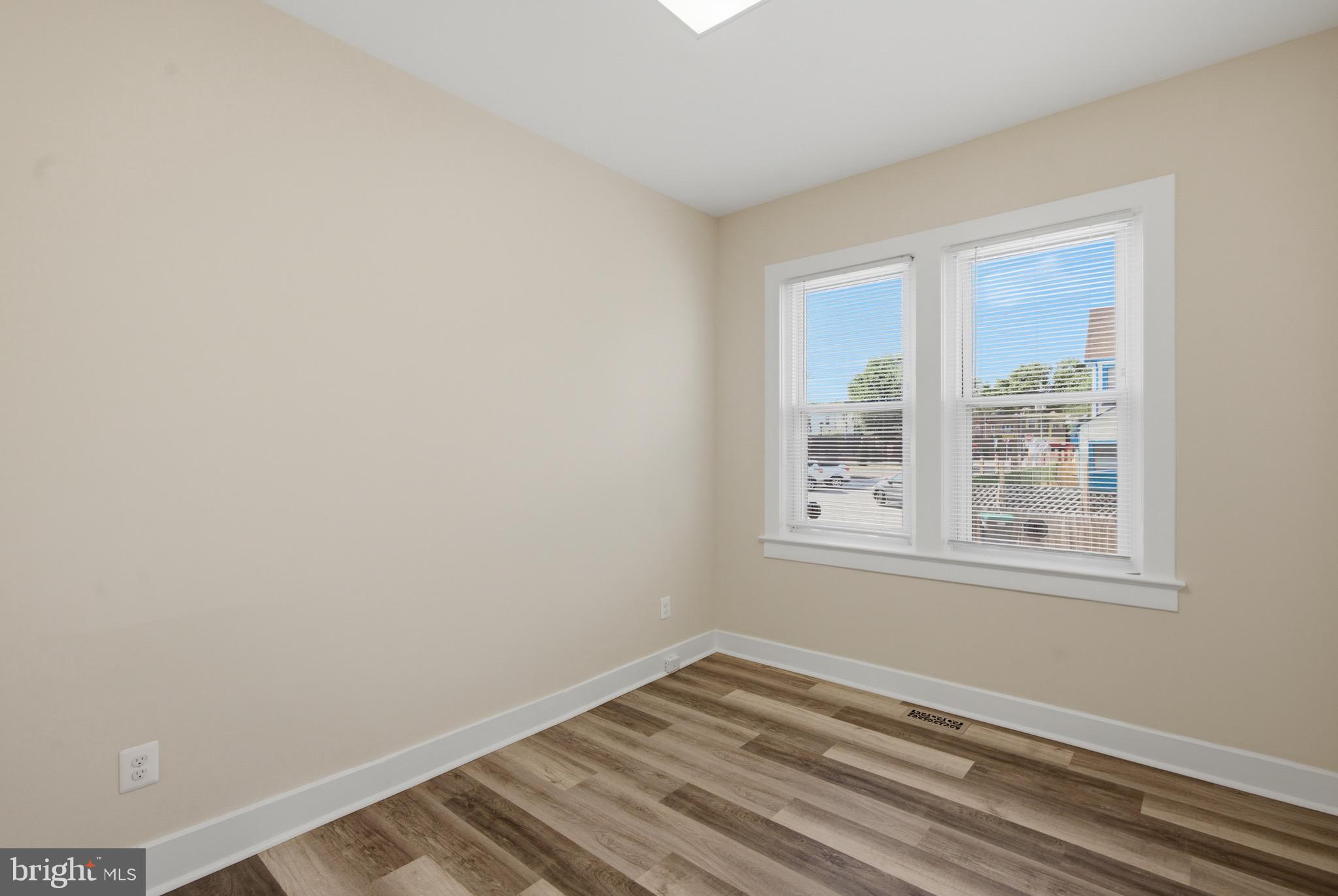 MOUNT RAINIER - Residential