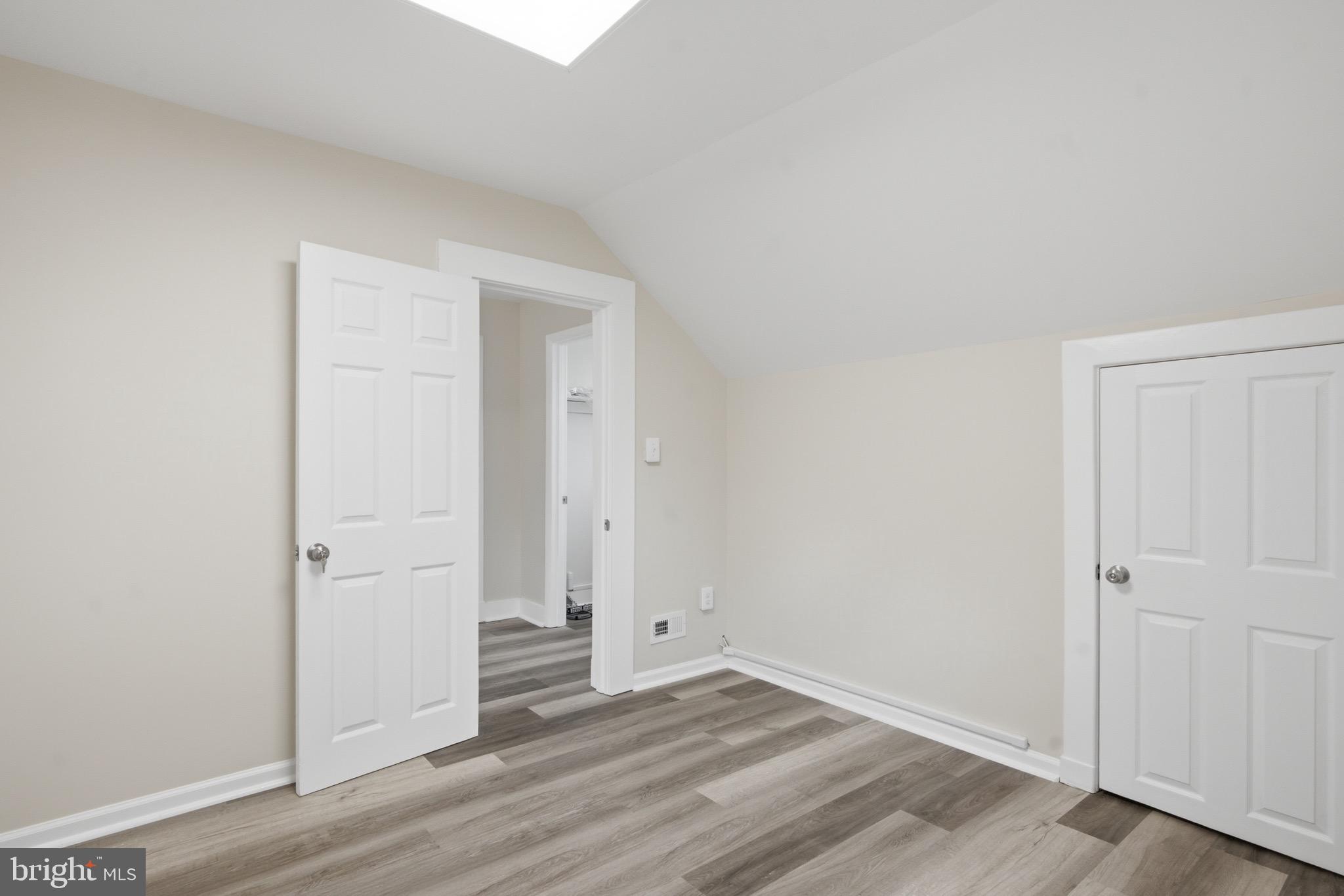 MOUNT RAINIER - Residential