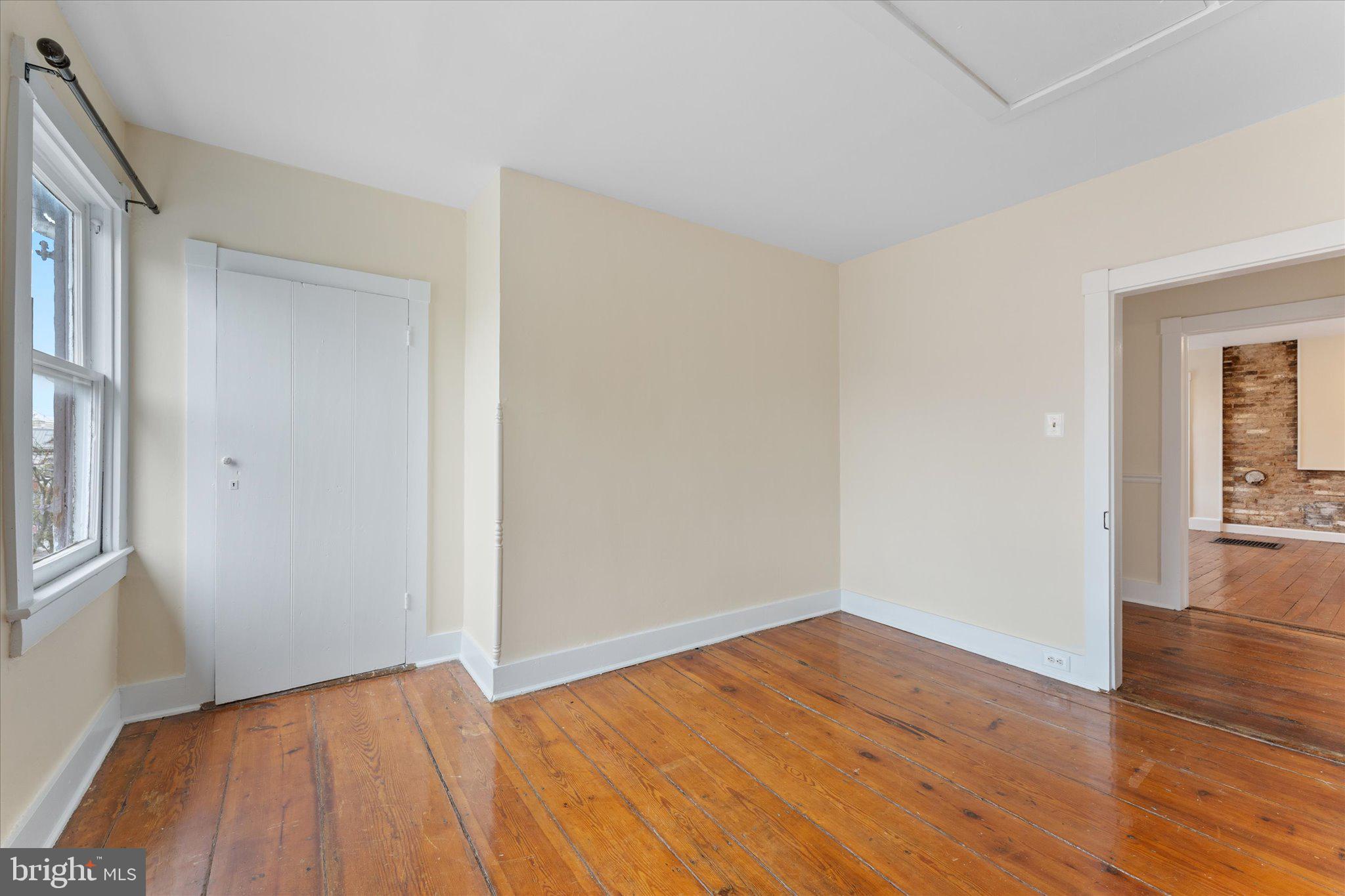 DOWNTOWN WINCHESTER - Residential
