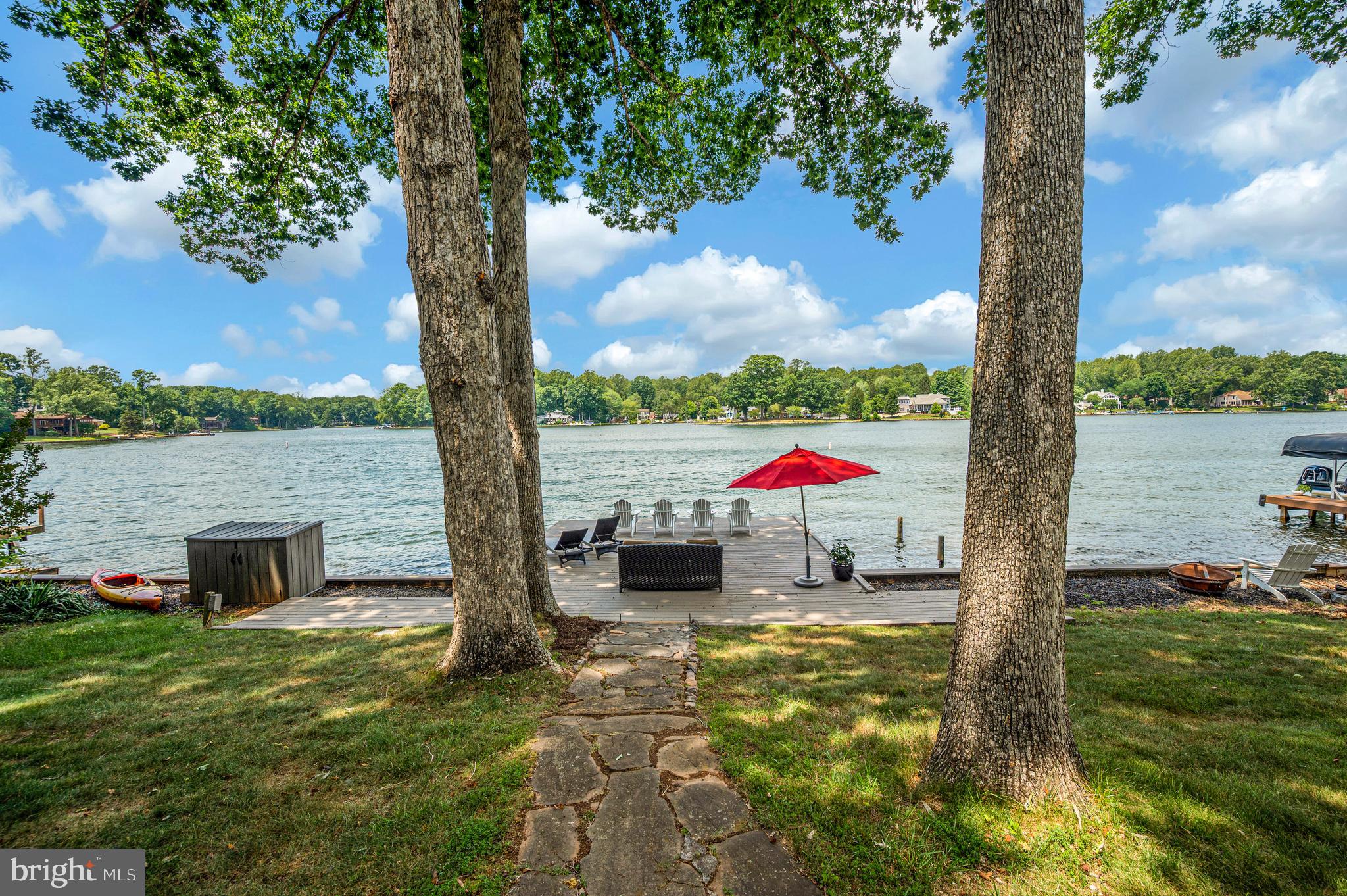 LAKE OF THE WOODS - Residential