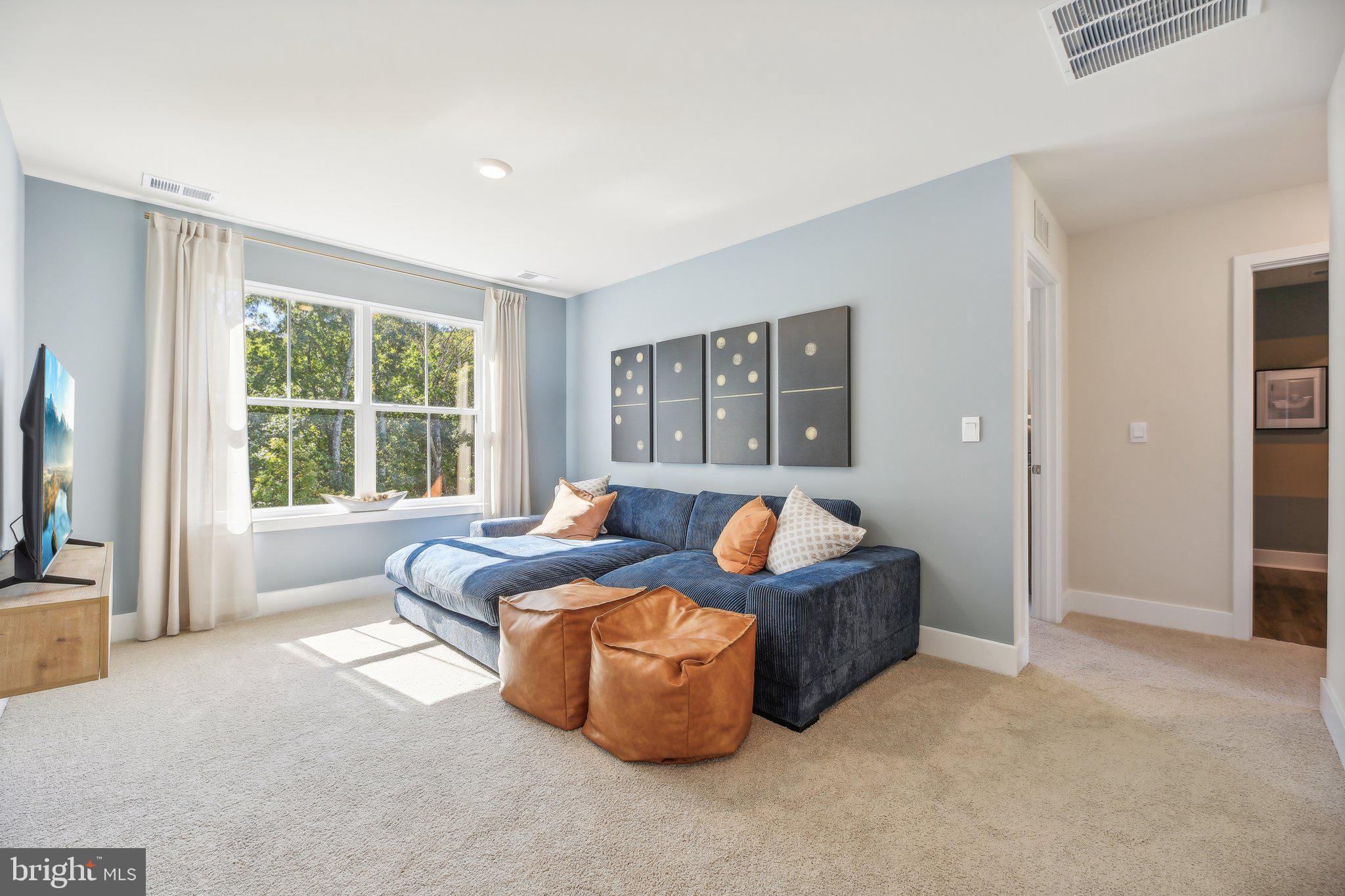 RETREAT AT WINDING CREEK - Residential