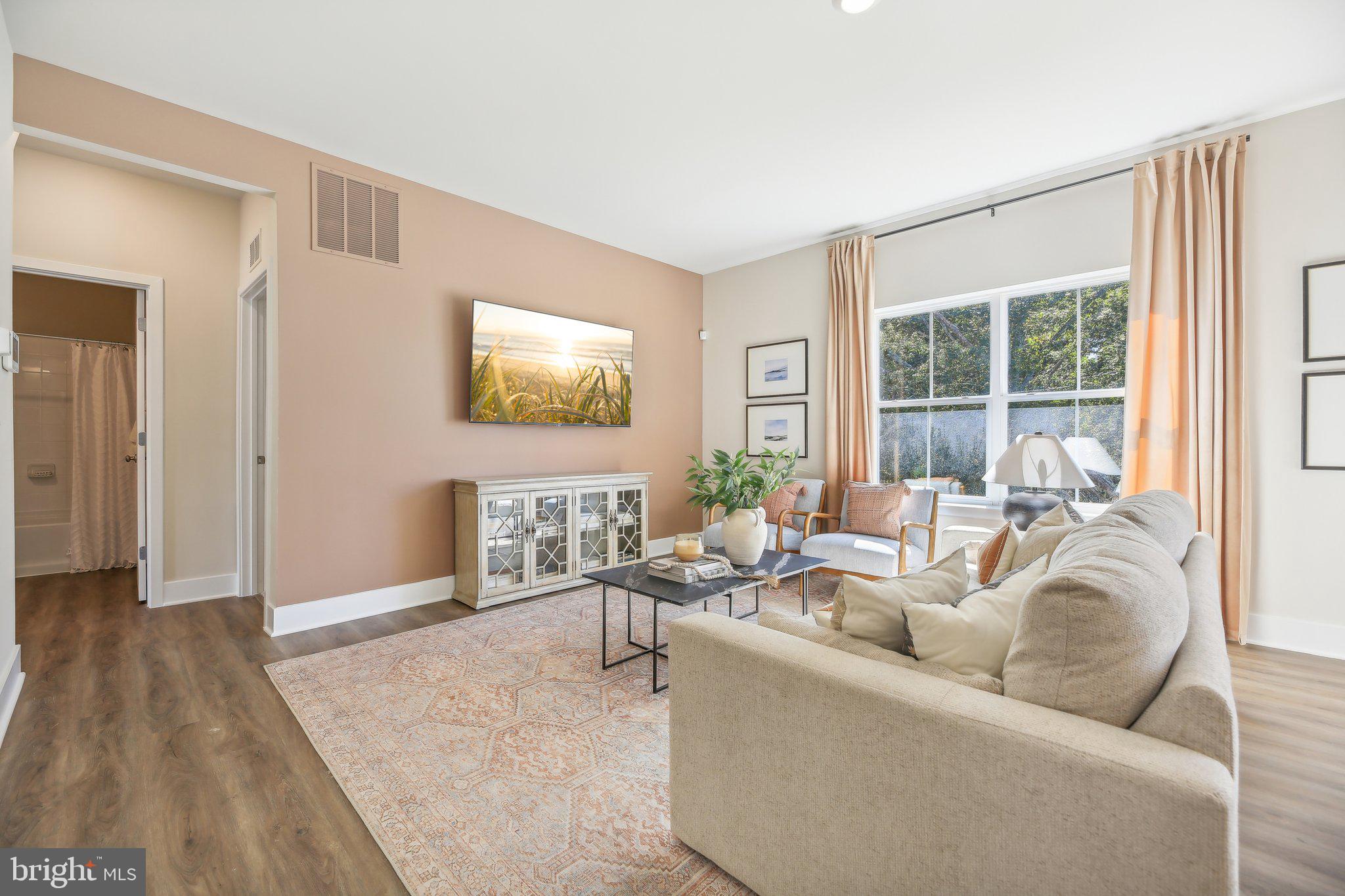 RETREAT AT WINDING CREEK - Residential