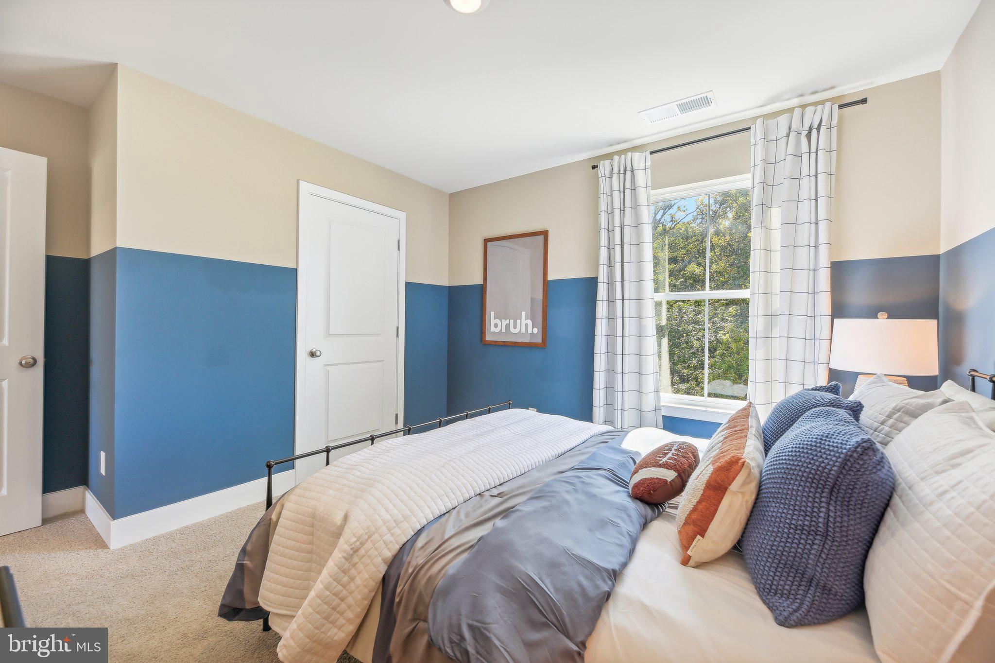 RETREAT AT WINDING CREEK - Residential