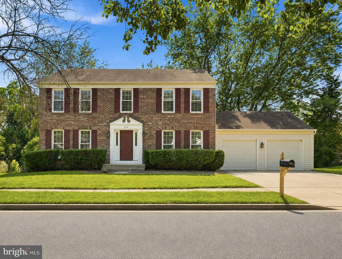 MILLS FARM - Residential