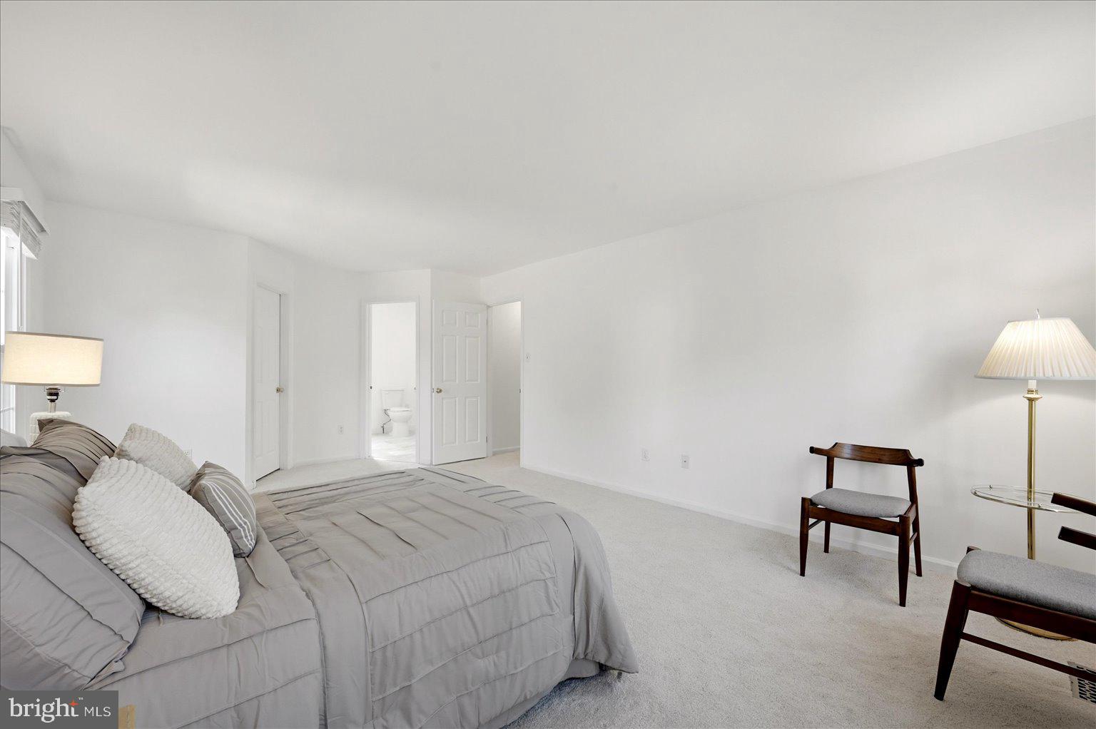 MILLS FARM - Residential