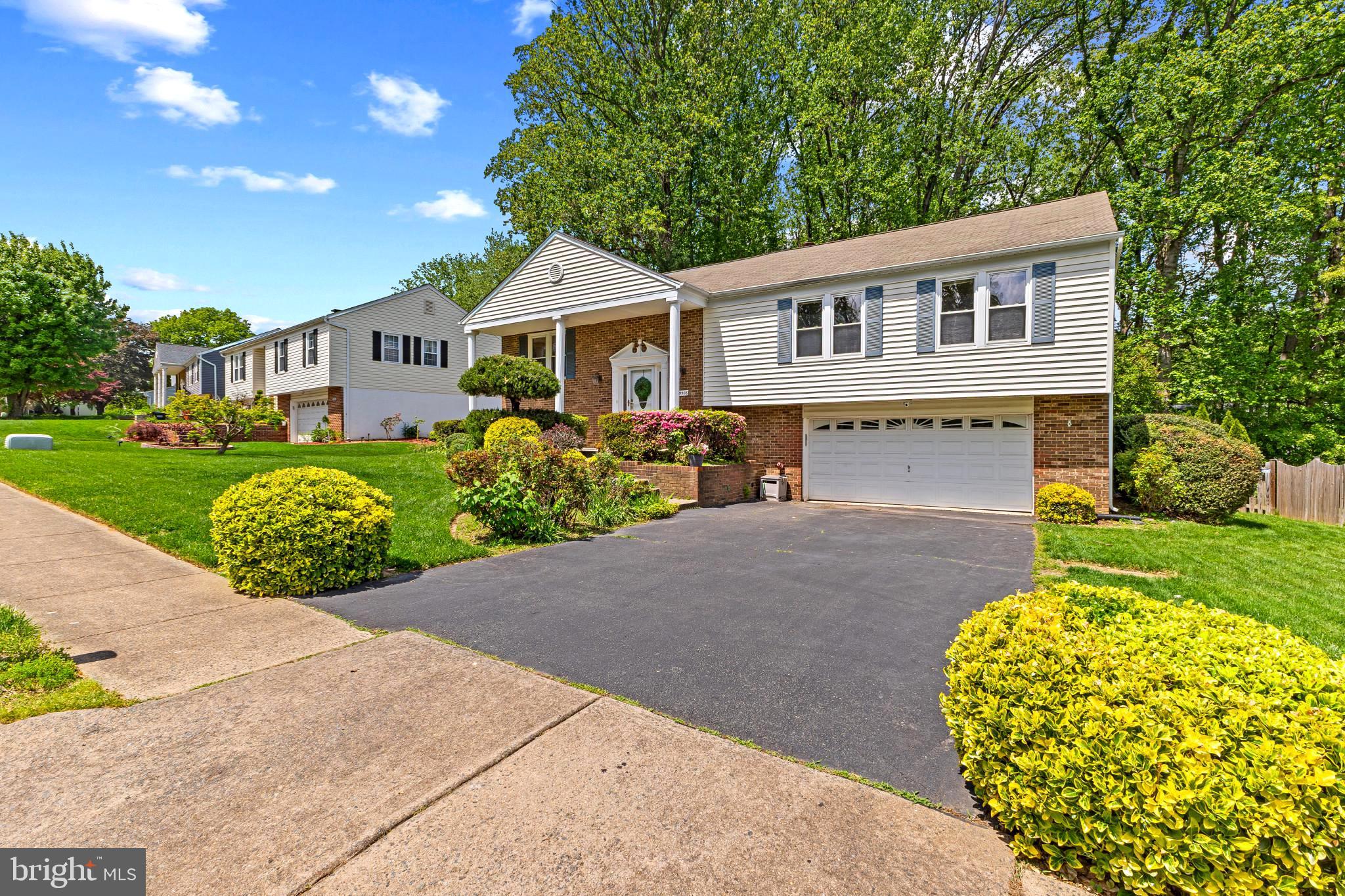 CARDINAL GLEN - Residential
