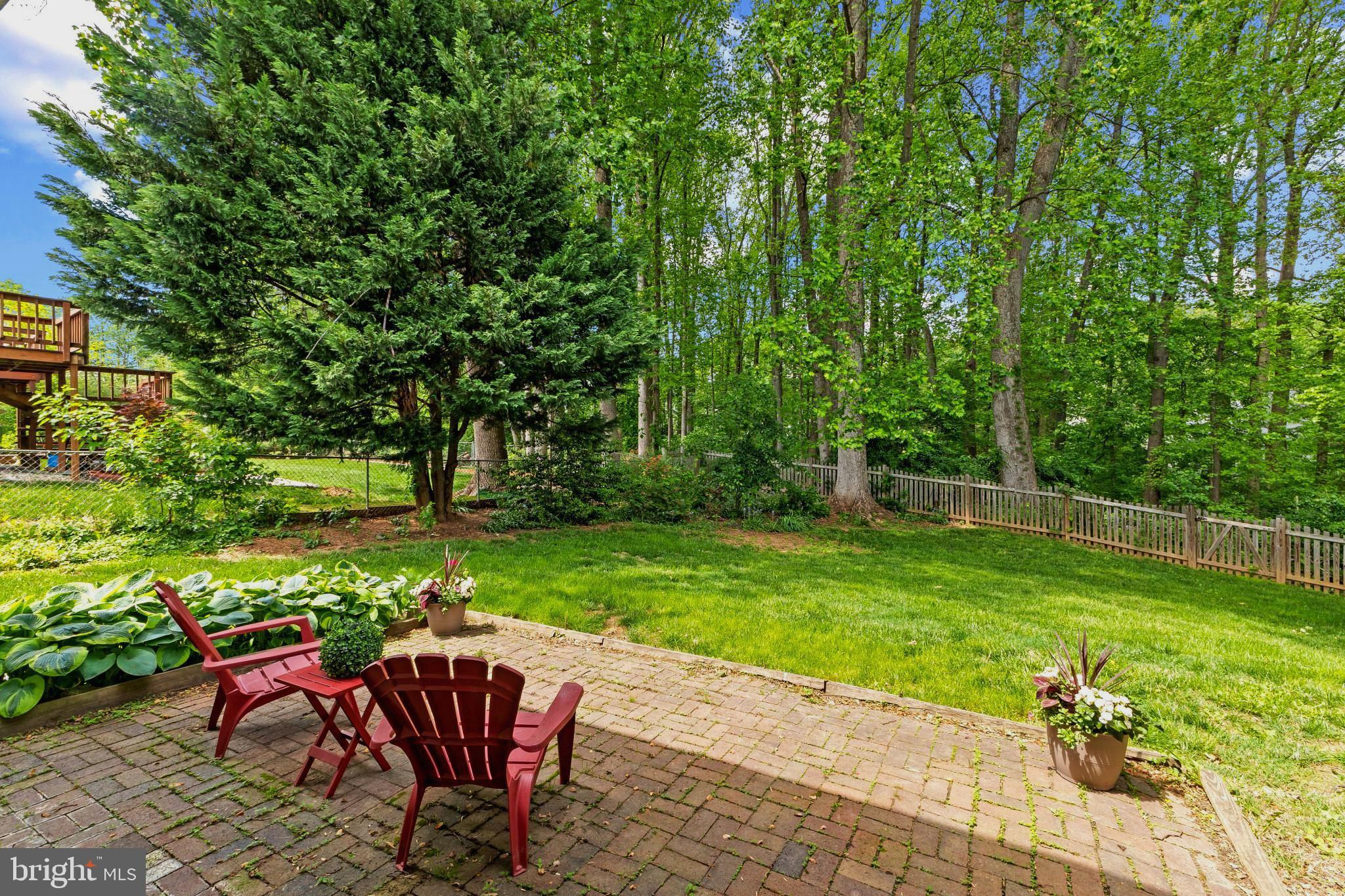 CARDINAL GLEN - Residential