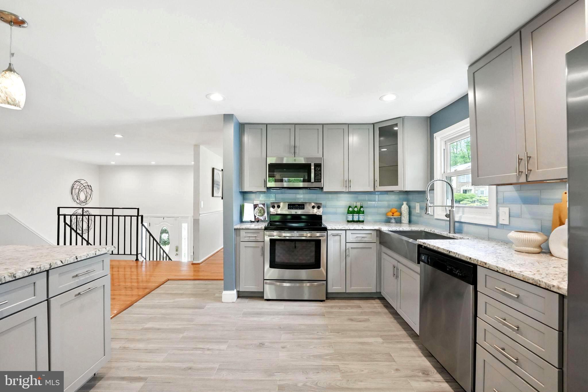 CARDINAL GLEN - Residential