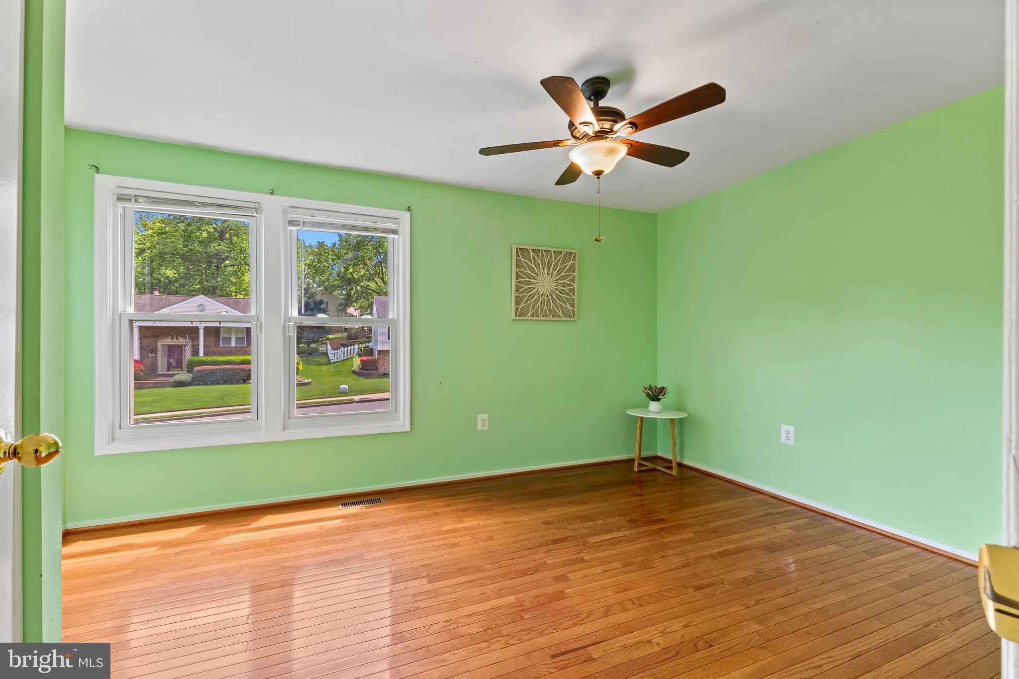 CARDINAL GLEN - Residential