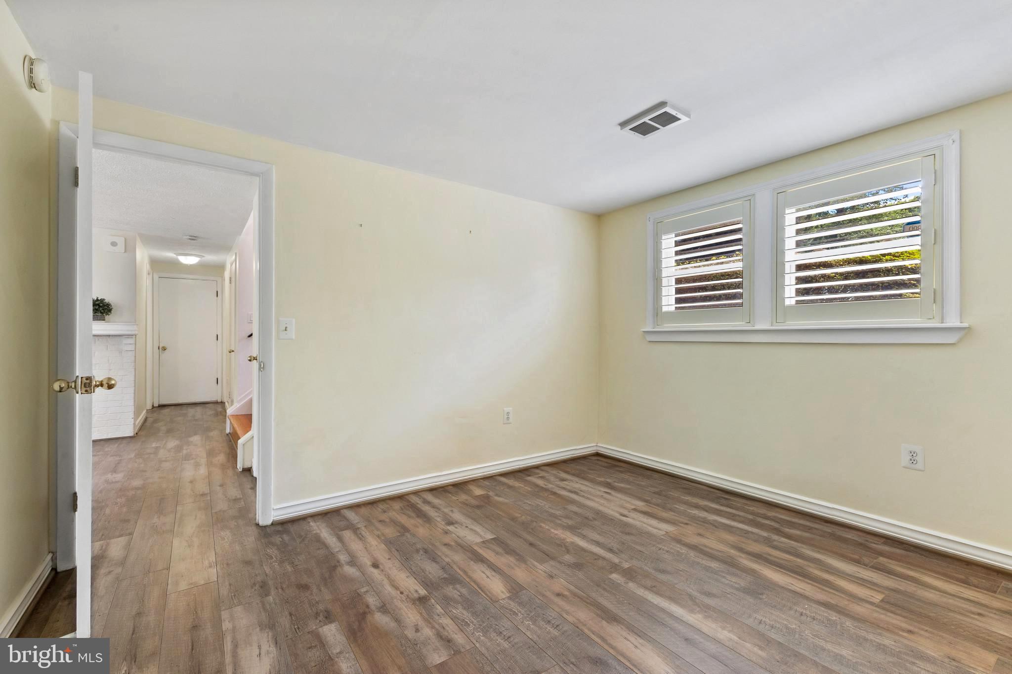CARDINAL GLEN - Residential