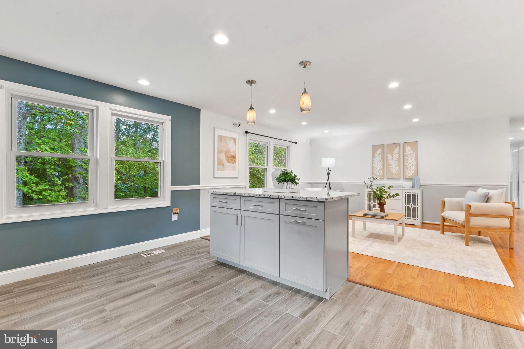 CARDINAL GLEN - Residential