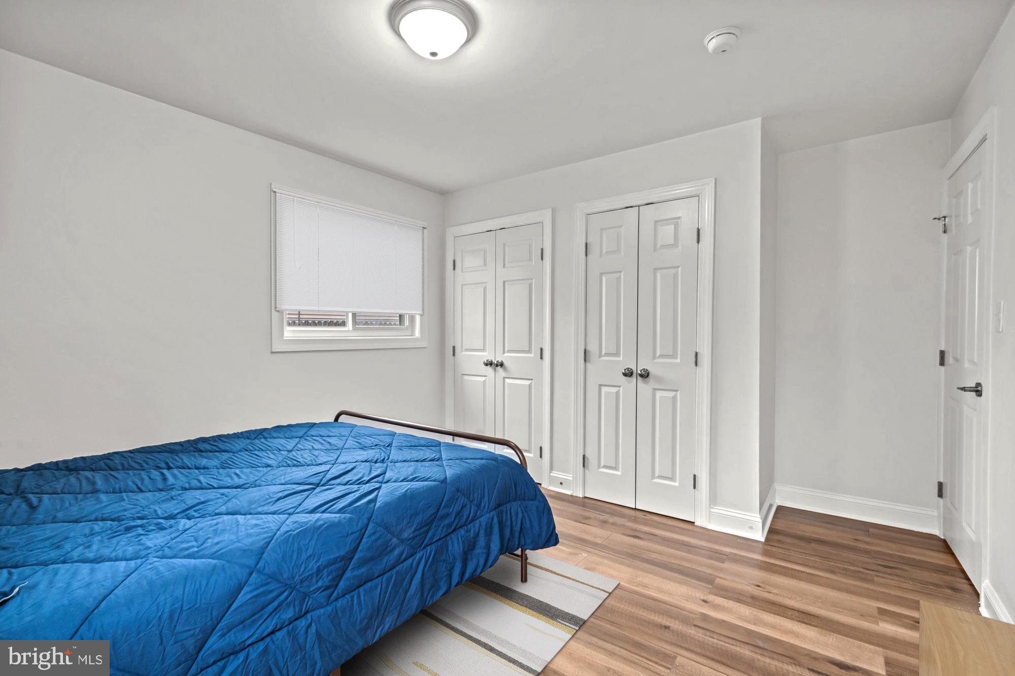 ANDREWS MANOR - Residential
