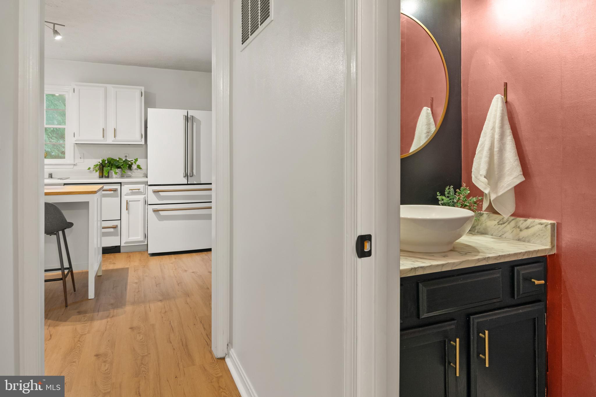 HUNTERS RUN - Residential
