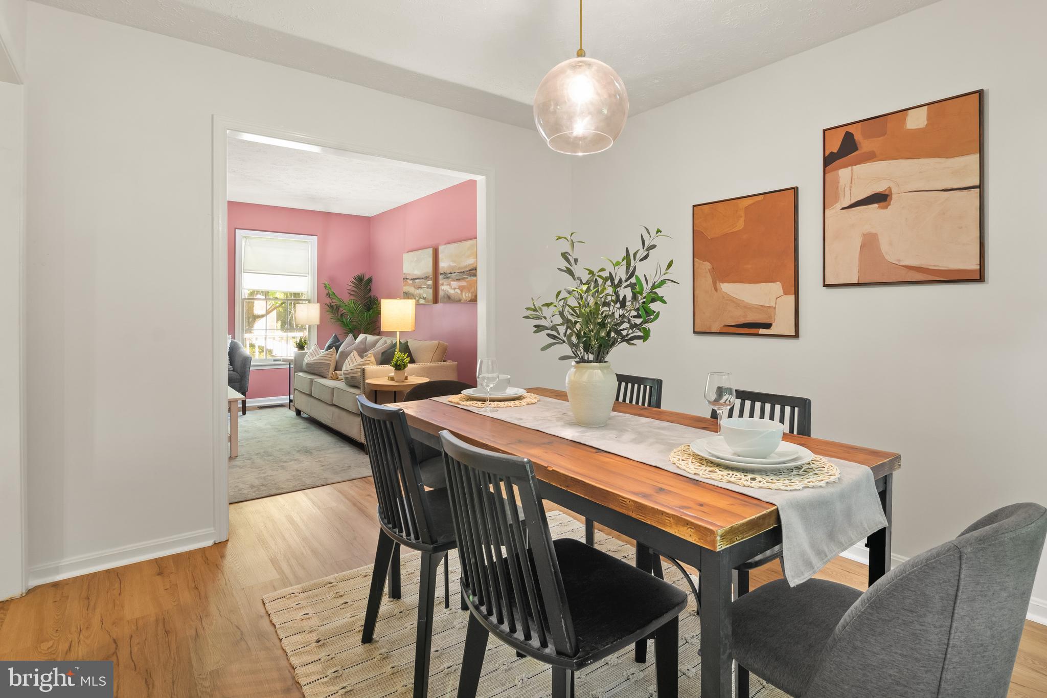 HUNTERS RUN - Residential