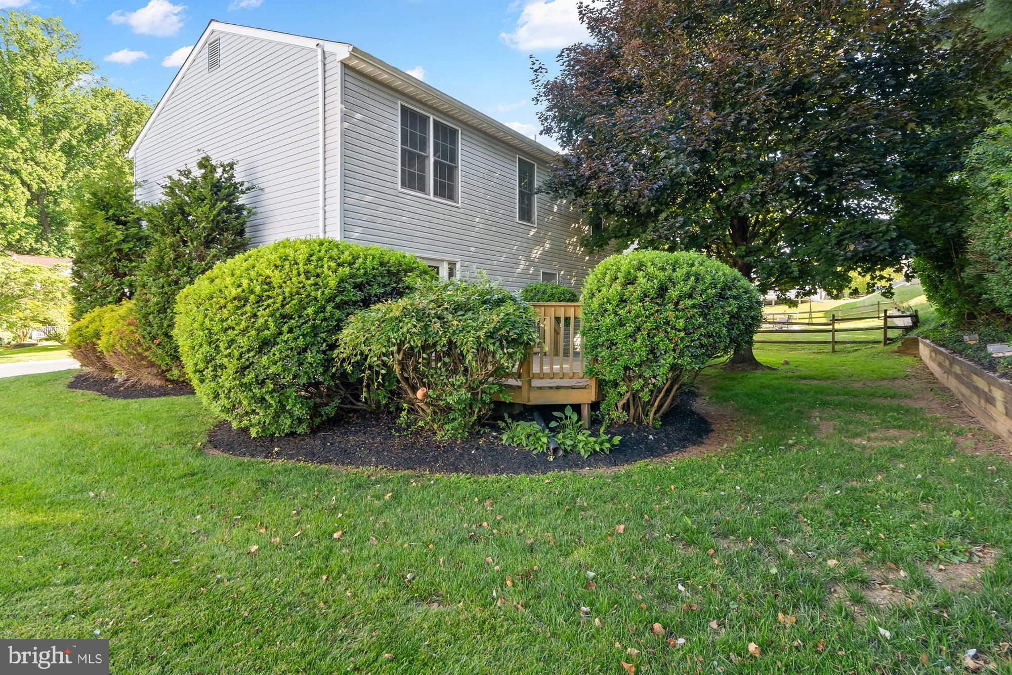 HUNTERS RUN - Residential